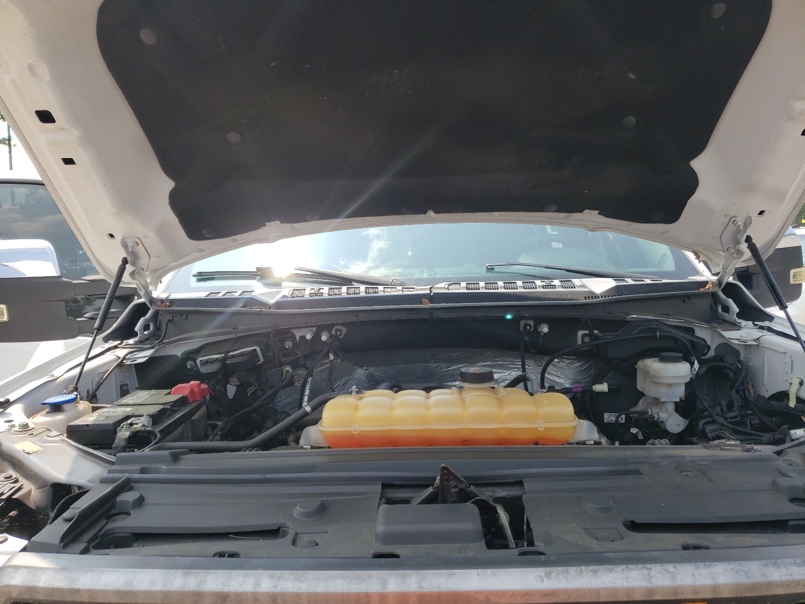 Zdjęcie 7 z aukcji – 2017 FORD F150 SUPER z VIN 1FTEW1EF2HFB31656
