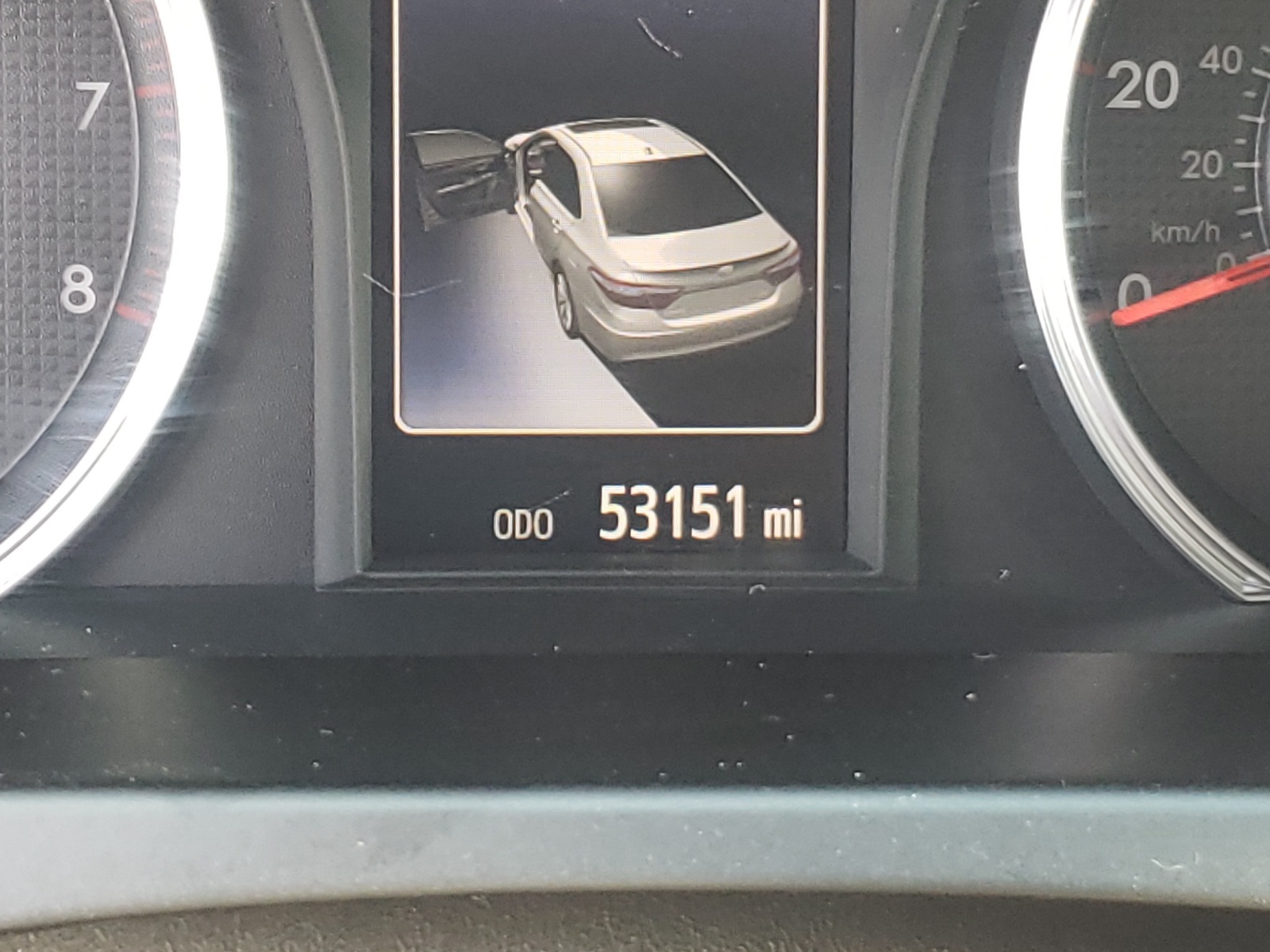 Photo 8 from auction – 2017 TOYOTA CAMRY LE with VIN 4T1BF1FK5HU752136