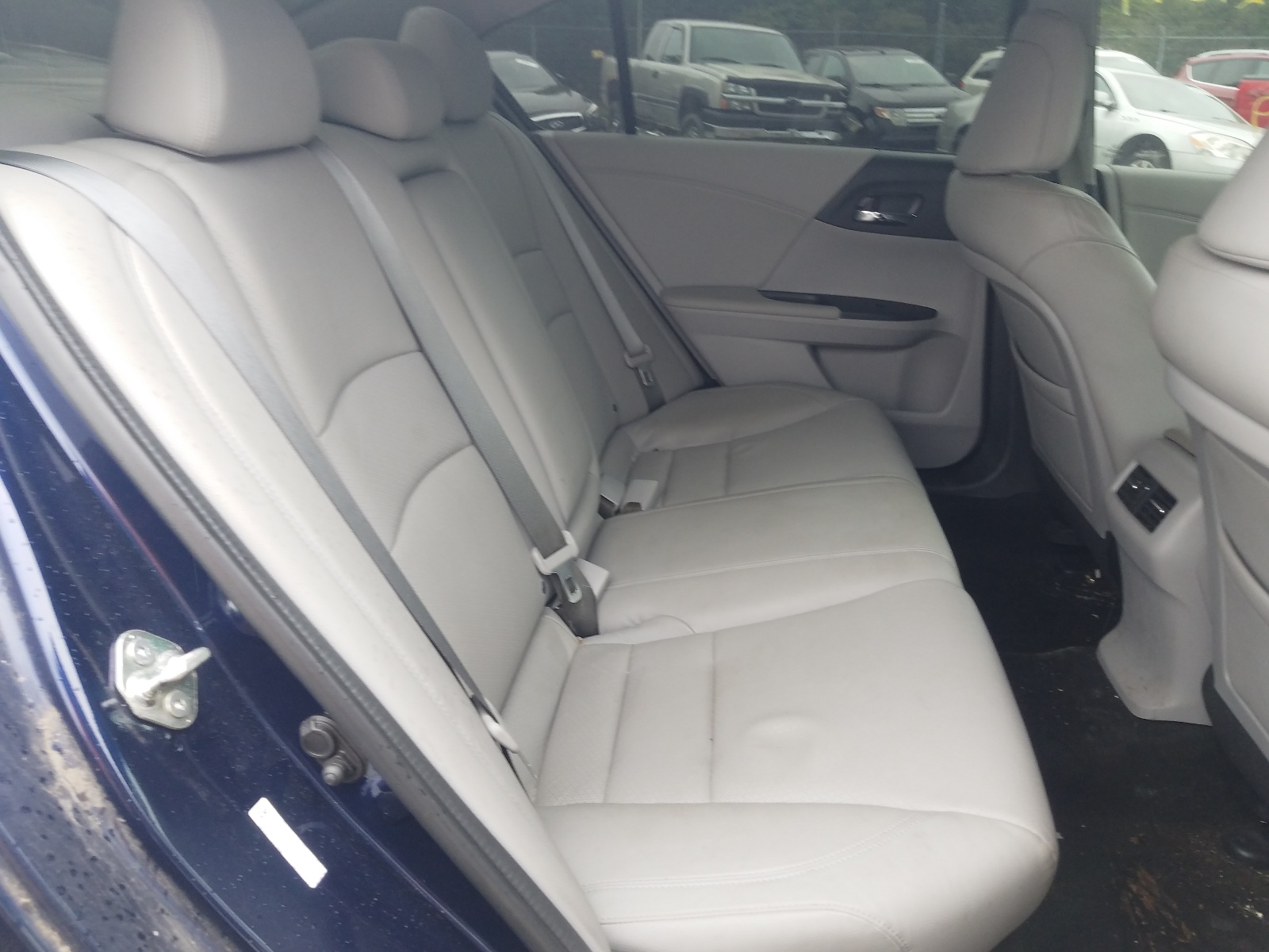 Photo 6 from auction – 2014 HONDA ACCORD EXL with VIN 1HGCR3F89EA007761