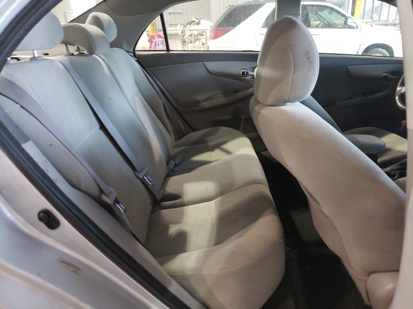 Photo 6 from auction – 2010 TOYOTA COROLLA BA with VIN 1NXBU4EE5AZ181305
