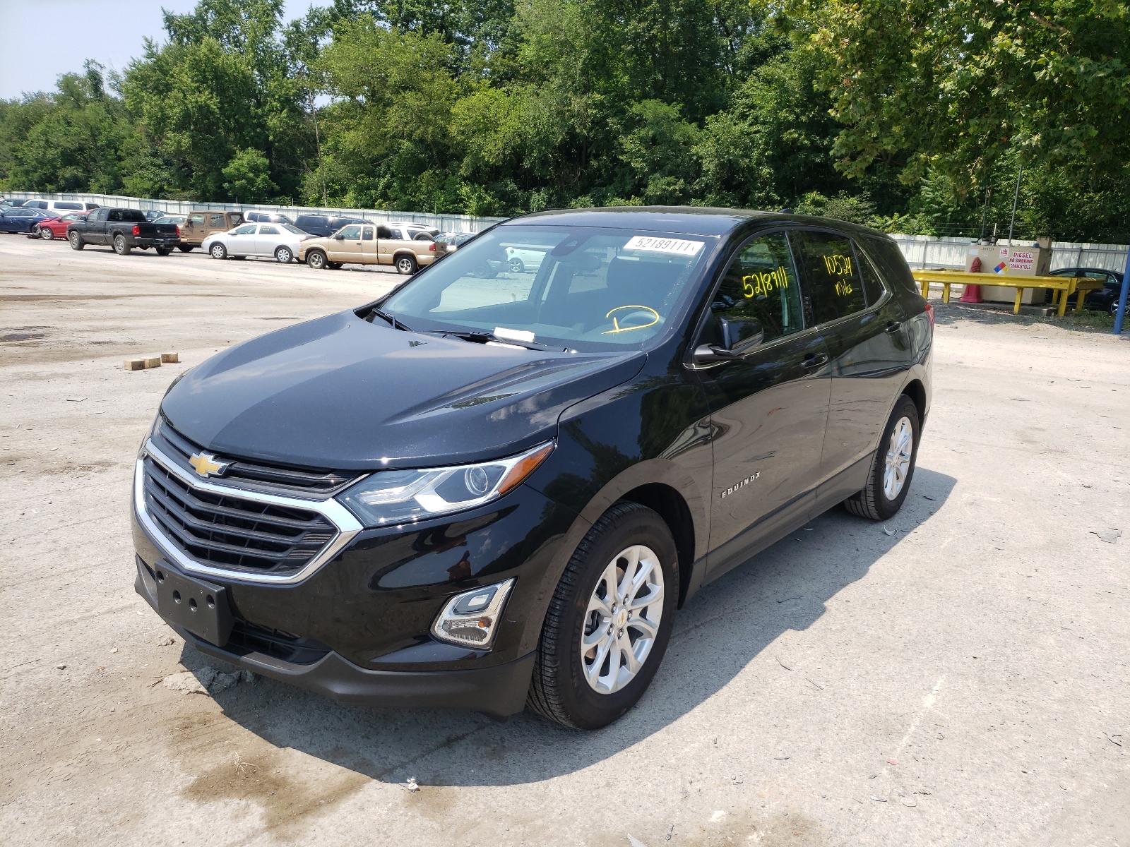 Photo 2 from auction – 2020 CHEVROLET EQUINOX LT with VIN 2GNAXJEV1L6135176