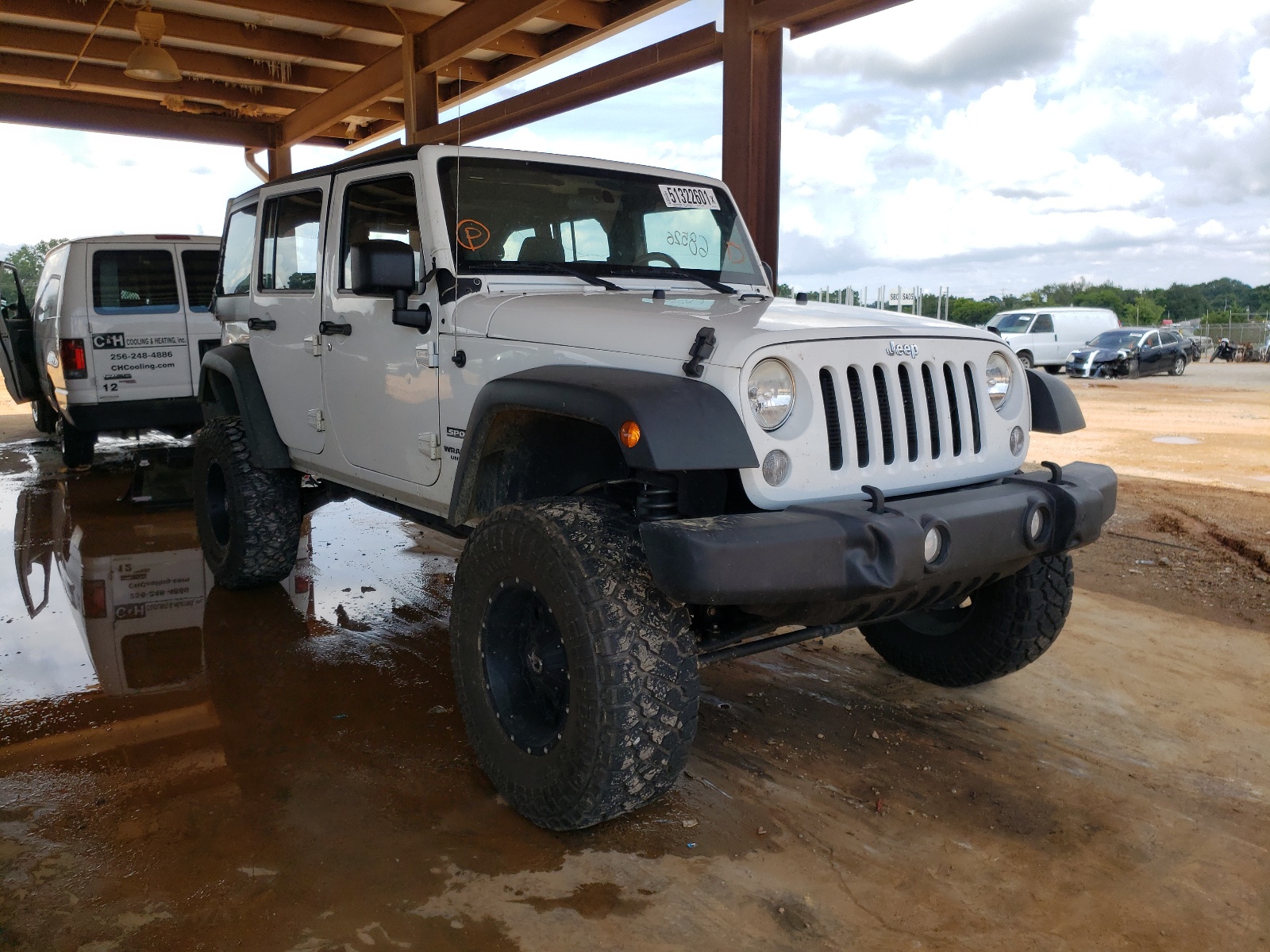 Photo 1 from auction – 2014 JEEP WRANGLER U with VIN 1C4BJWDG0EL178562