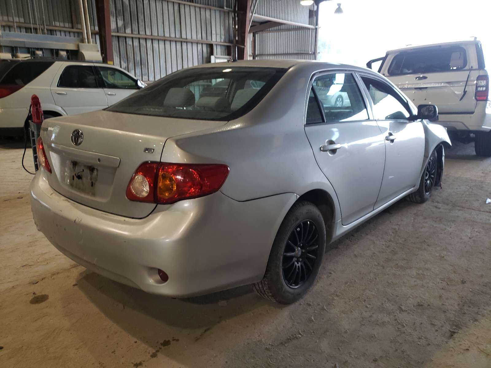 Photo 4 from auction – 2010 TOYOTA COROLLA BA with VIN 1NXBU4EE5AZ181305