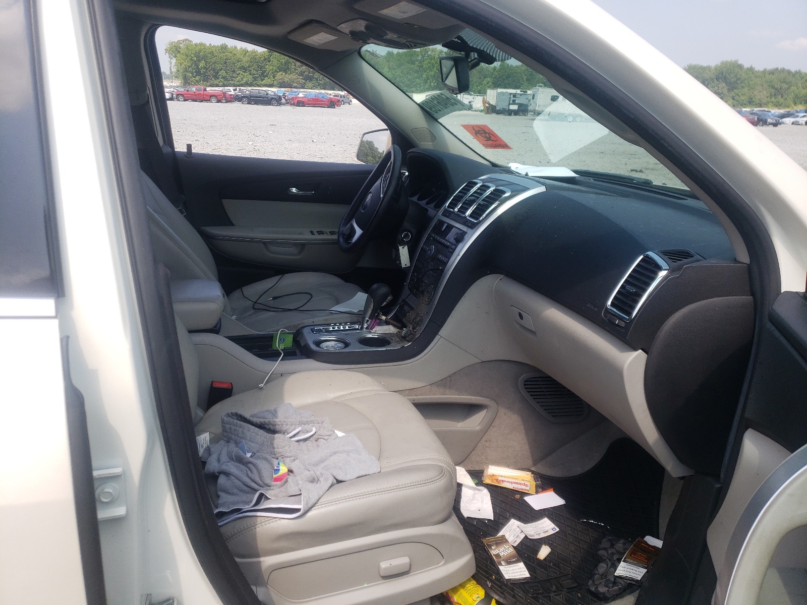 Photo 5 from auction – 2010 GMC ACADIA SLT with VIN 1GKLRMED9AJ100281