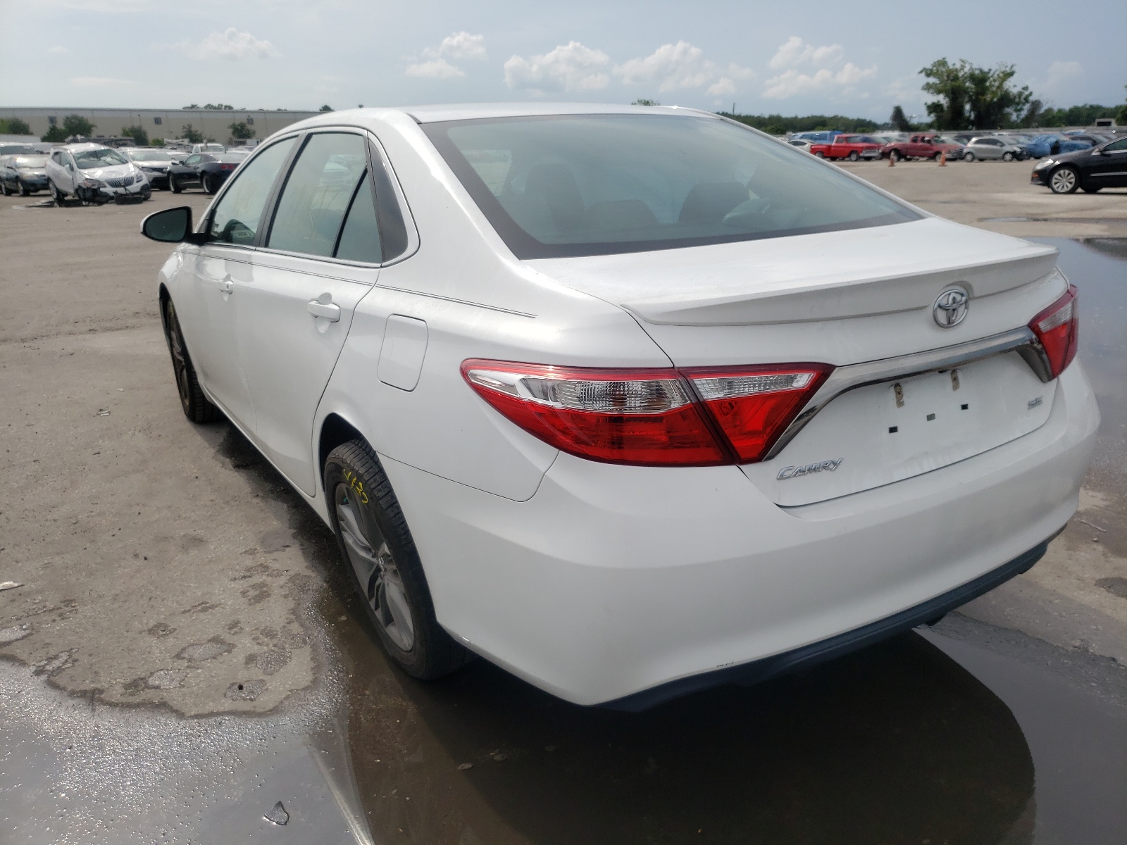 Photo 3 from auction – 2017 TOYOTA CAMRY LE with VIN 4T1BF1FK4HU633882