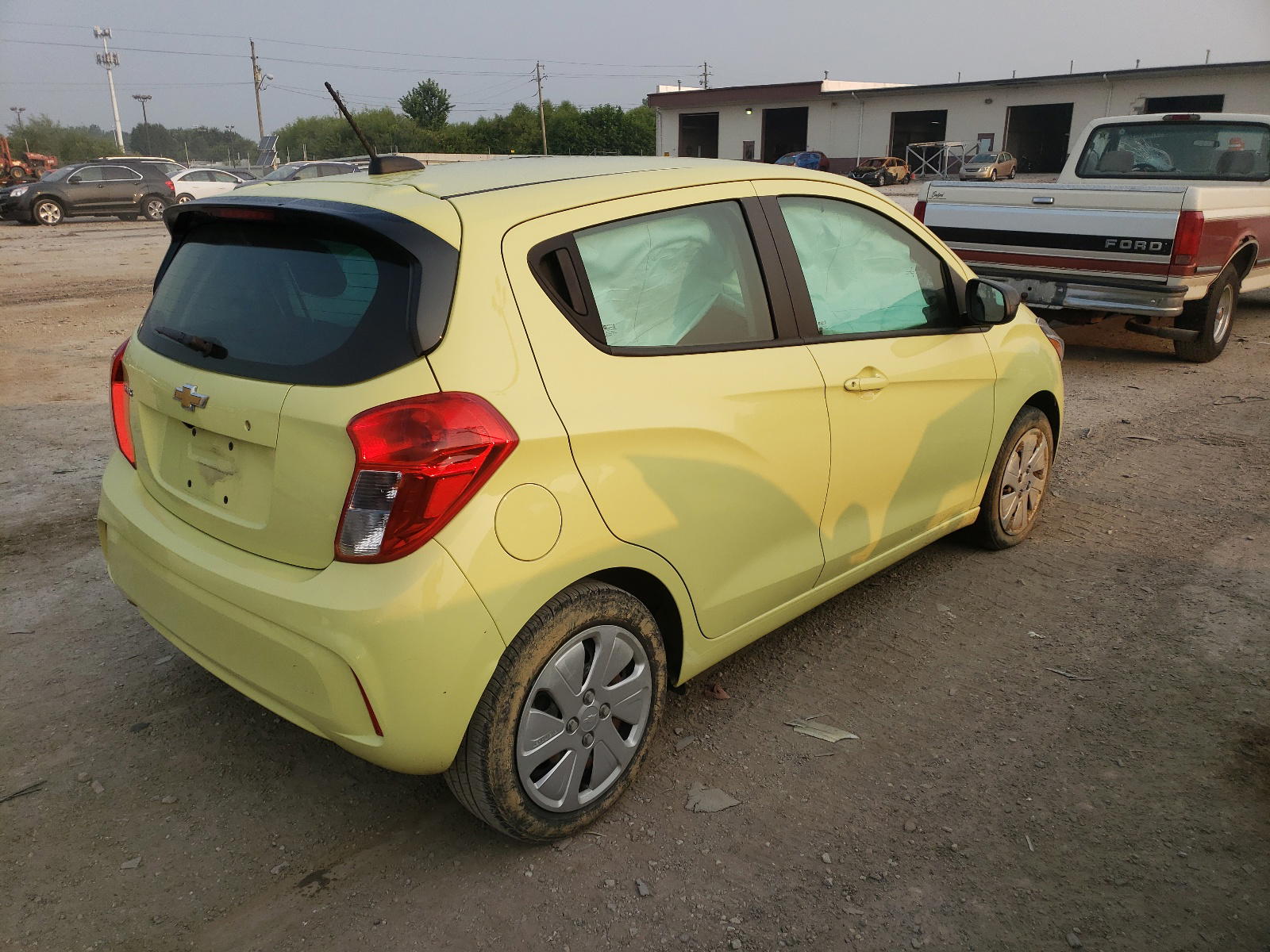 Photo 4 from auction – 2018 CHEVROLET SPARK LS with VIN KL8CB6SA8JC425345