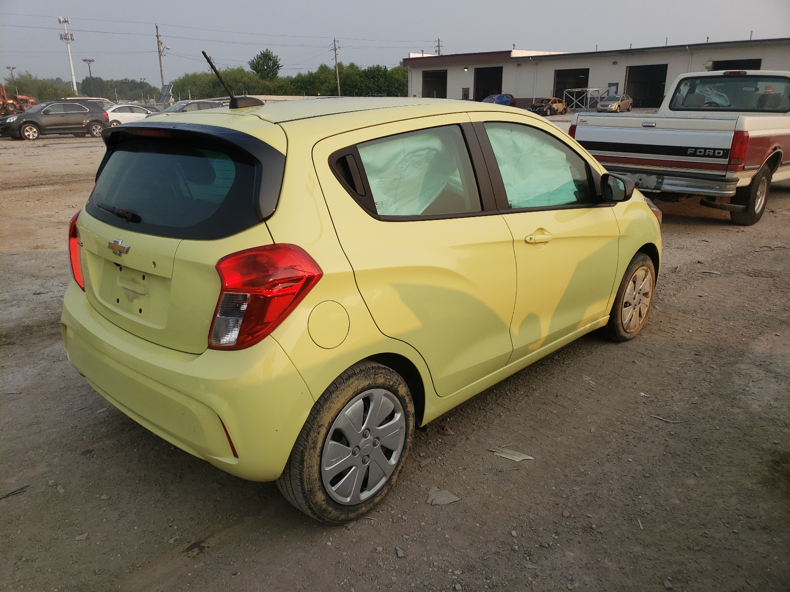 Zdjęcie 4 z aukcji – 2018 CHEVROLET SPARK LS z VIN KL8CB6SA8JC425345