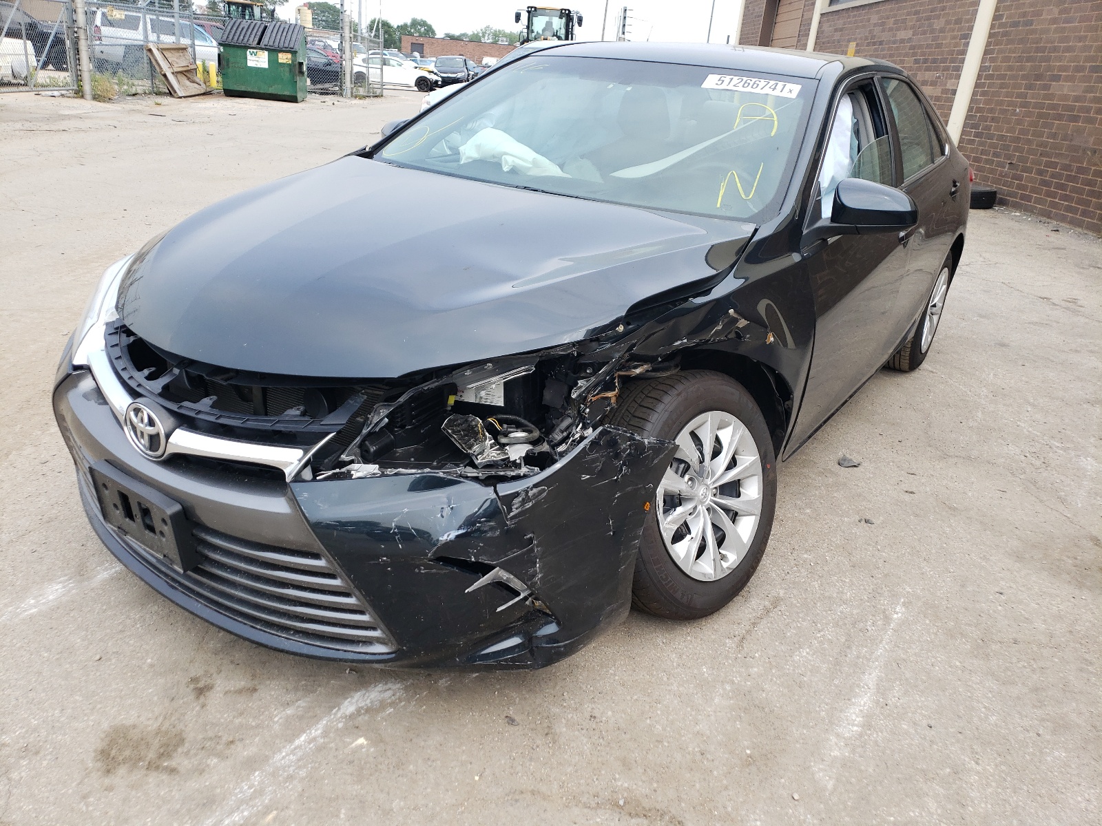 Photo 9 from auction – 2015 TOYOTA CAMRY LE with VIN 4T4BF1FK5FR513835