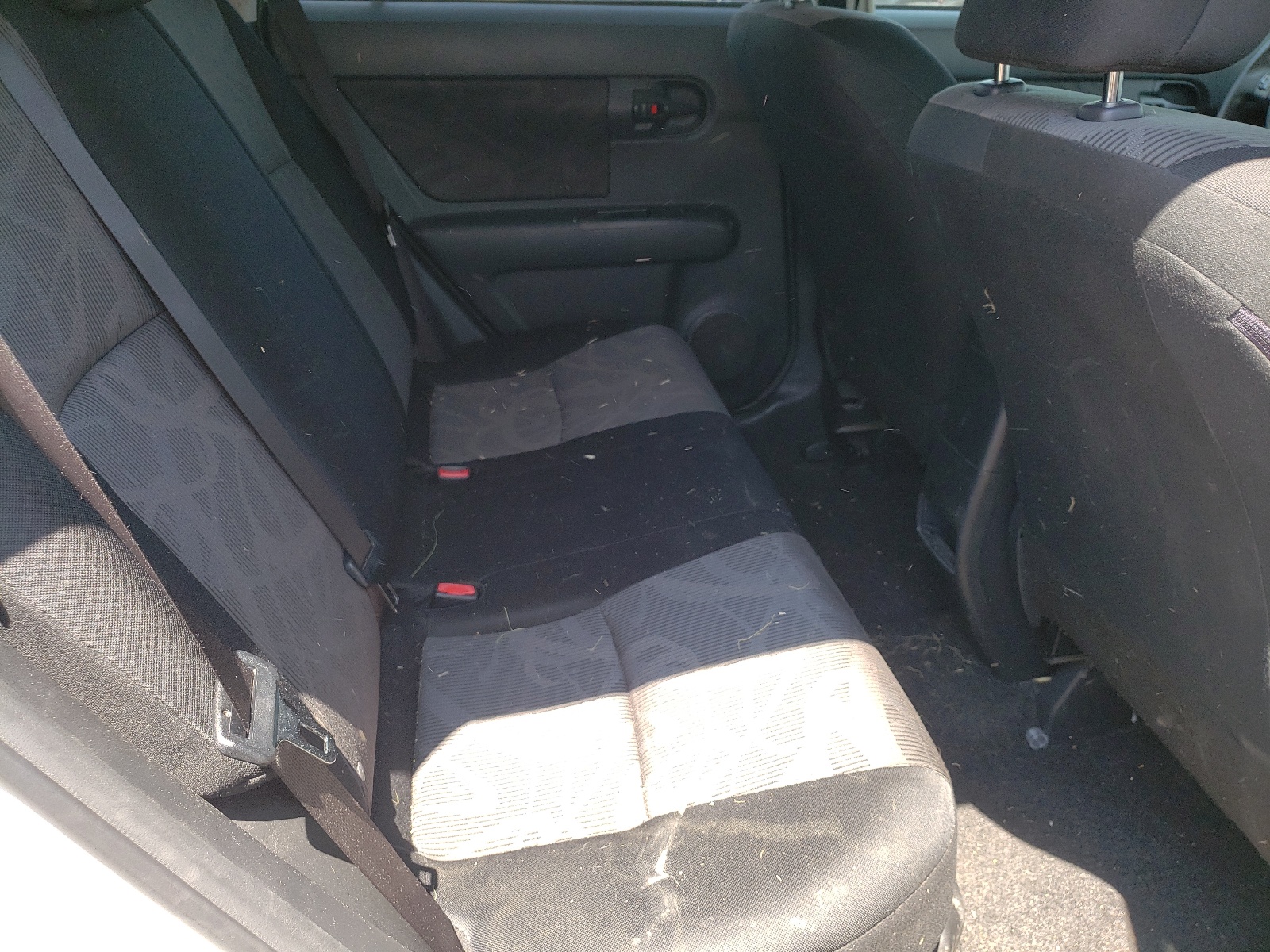 Photo 6 from auction – 2014 TOYOTA SCION XB with VIN JTLZE4FE3EJ054918