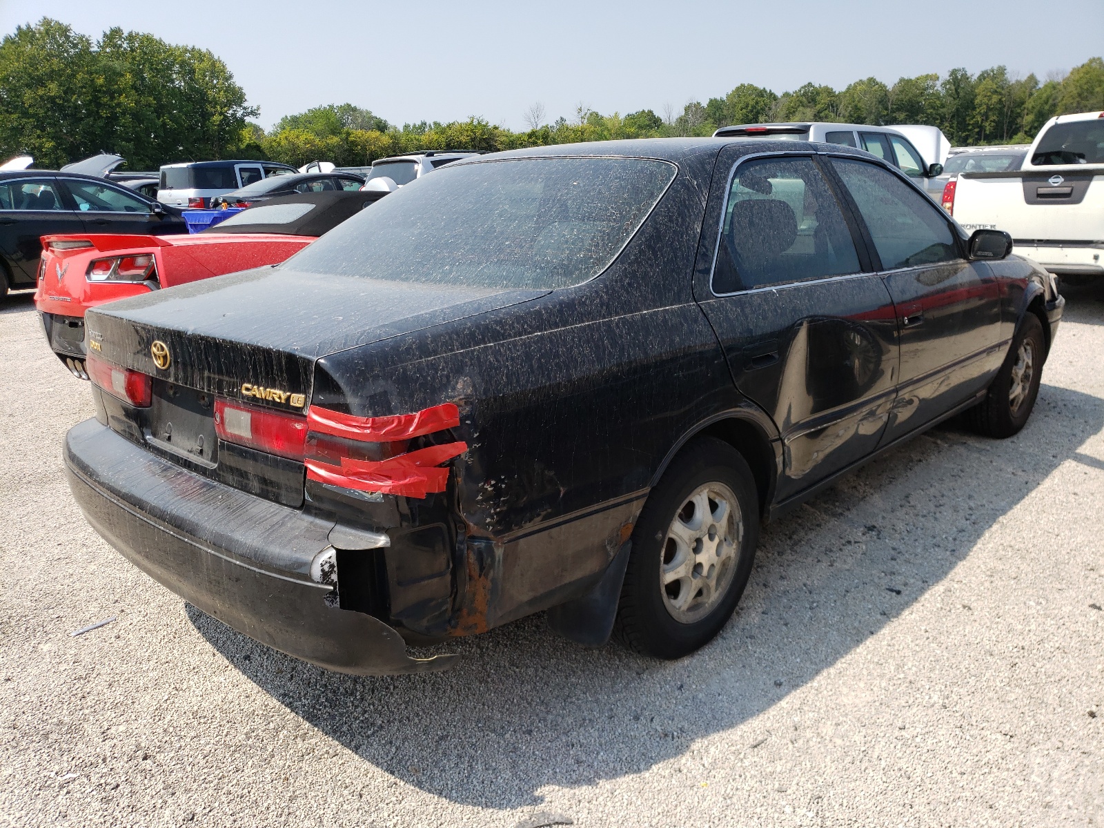 Photo 4 from auction – 1998 TOYOTA CAMRY CE with VIN JT2BG22K7W0260010