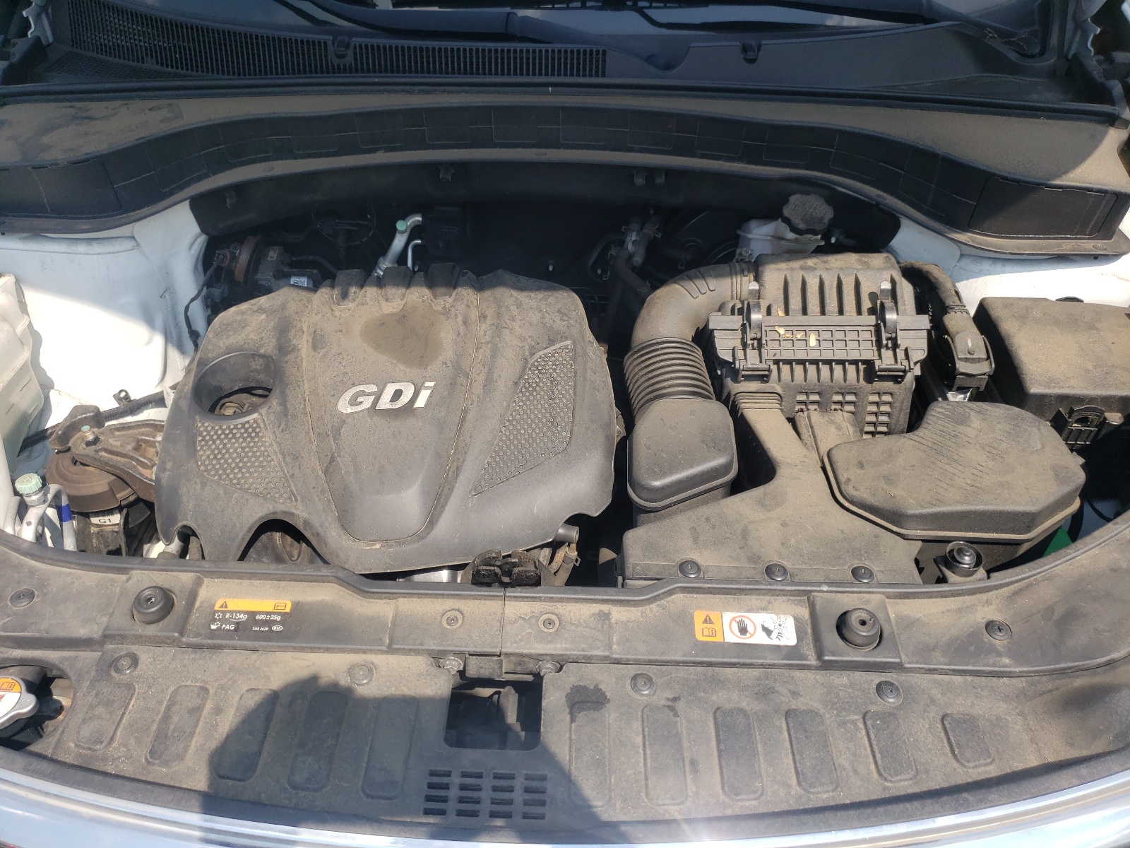 Photo 7 from auction – 2015 KIA SORENTO LX with VIN 5XYKTDA67FG656838