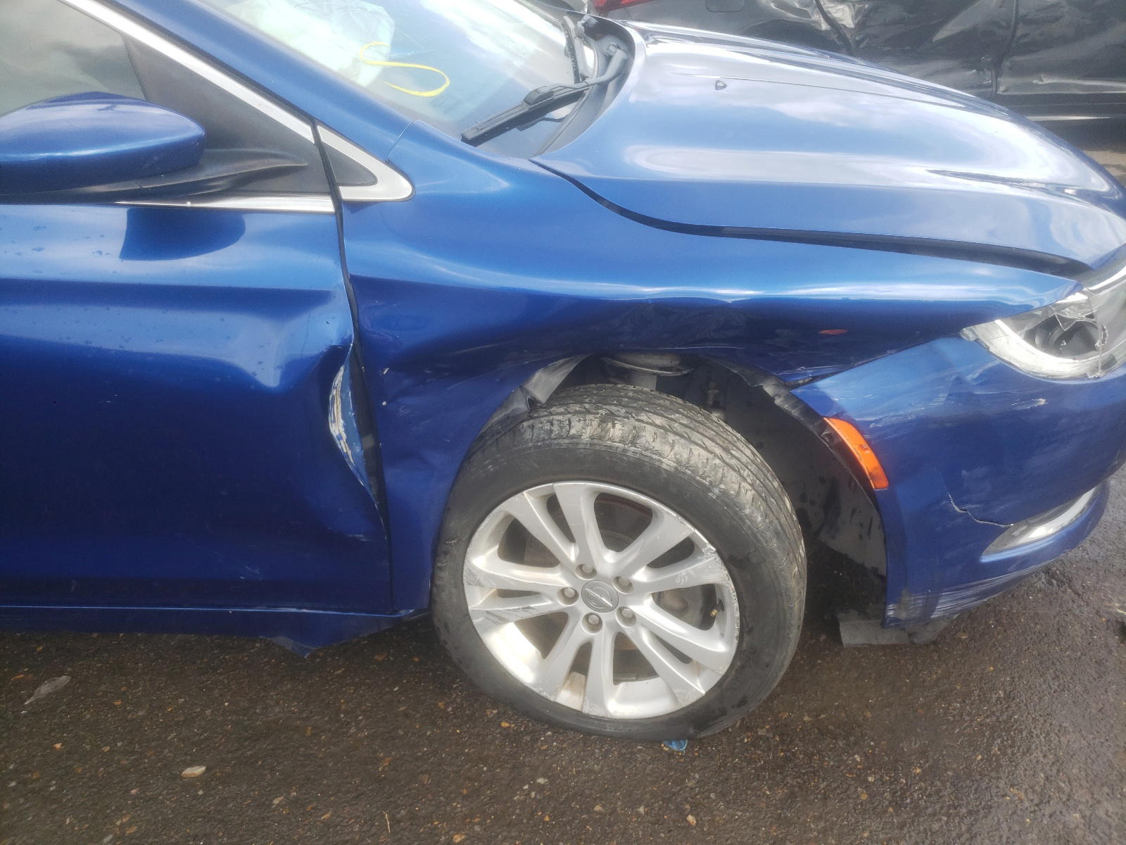 Photo 9 from auction – 2016 CHRYSLER 200 LIMITE with VIN 1C3CCCAB6GN144465
