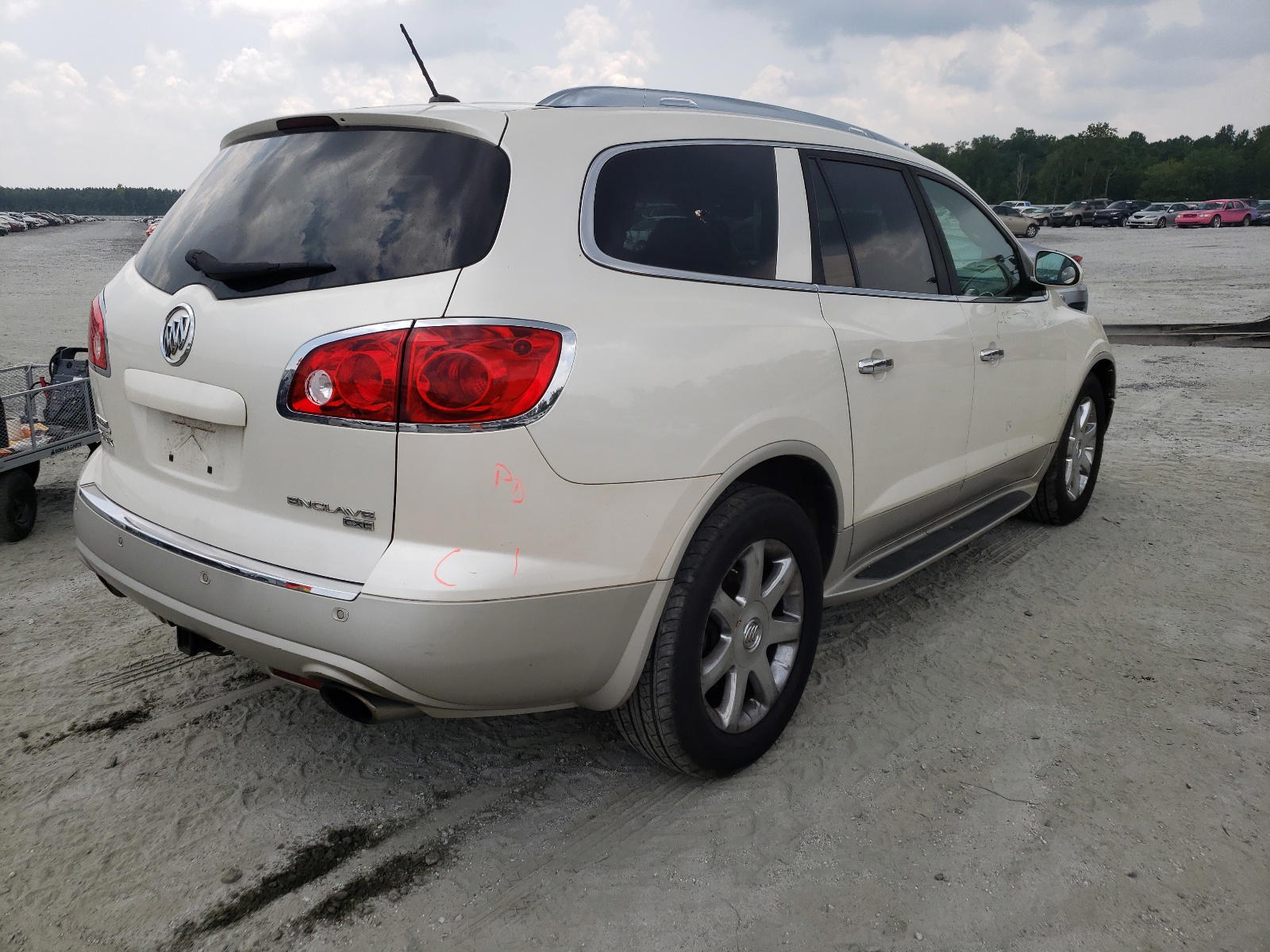 Photo 4 from auction – 2008 BUICK ENCLAVE CX with VIN 5GAER23788J248696