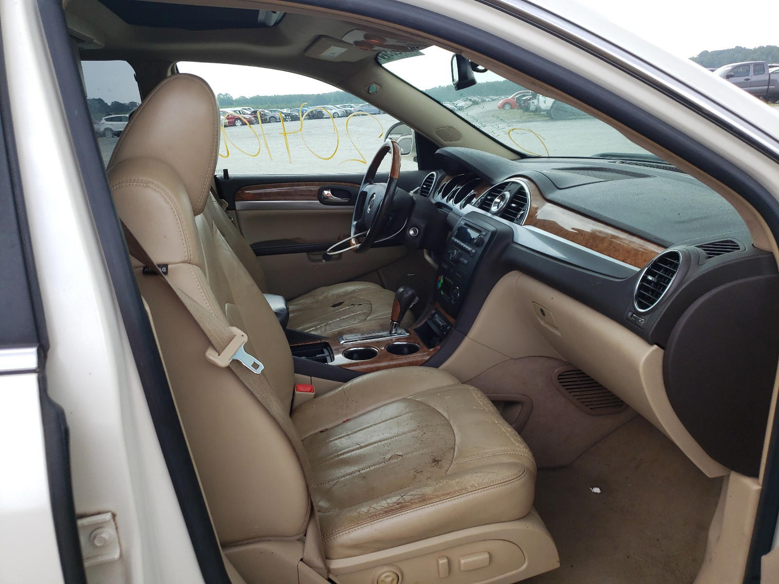Photo 5 from auction – 2008 BUICK ENCLAVE CX with VIN 5GAER23788J248696