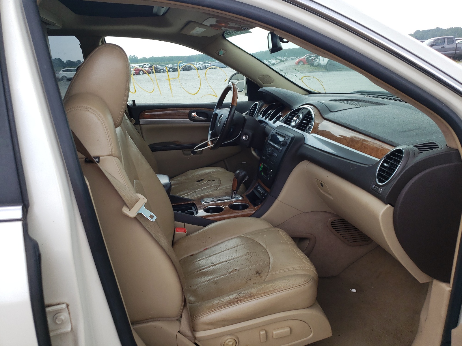 Foto 5 de la subasta – 2008 BUICK ENCLAVE CX con VIN 5GAER23788J248696