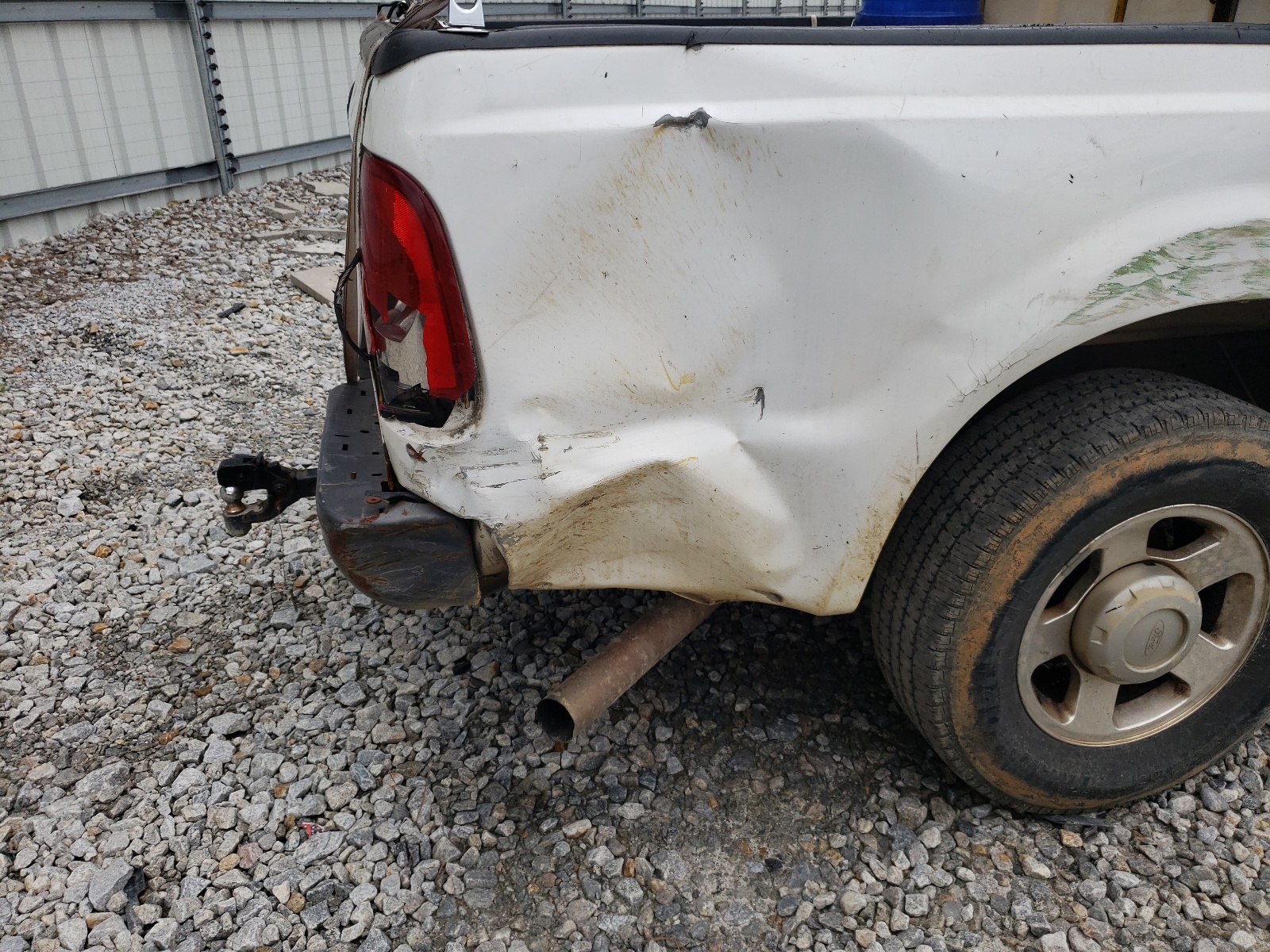 Zdjęcie 9 z aukcji – 2005 FORD F250 SUPER z VIN 1FTNF20535EA47674