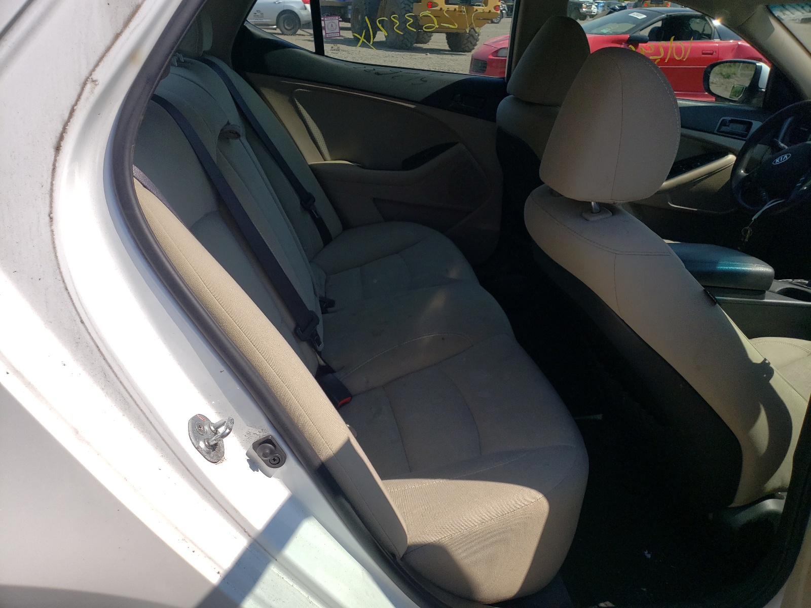 Photo 6 from auction – 2012 KIA OPTIMA LX with VIN 5XXGM4A78CG008386