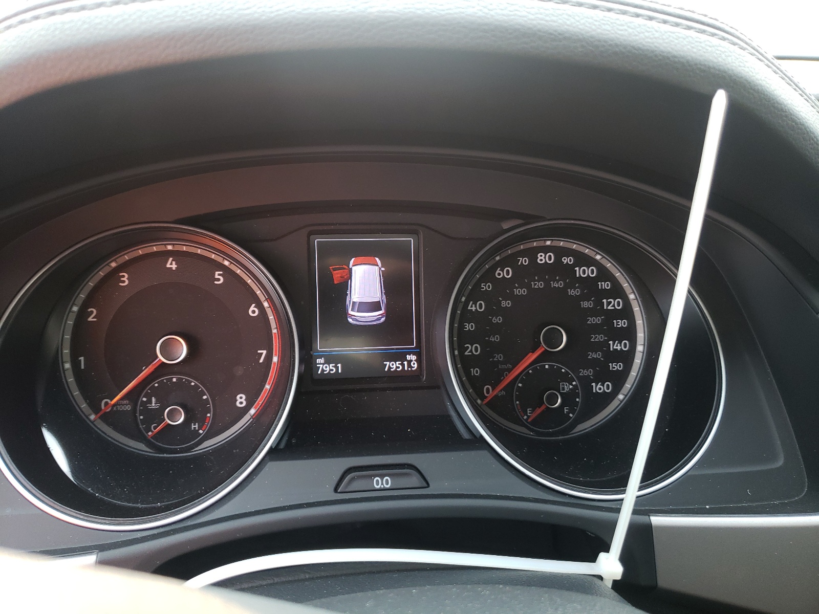 Photo 8 from auction – 2020 VOLKSWAGEN ATLAS CROS with VIN 1V26E2CA2LC228076