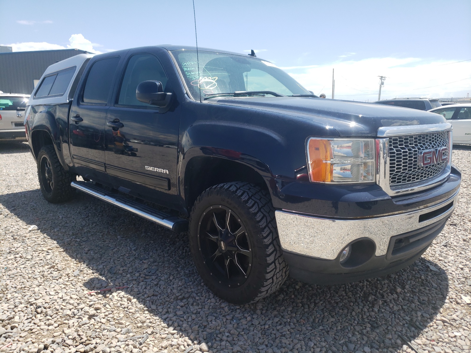 GMC NEW SIERRA 2007 with VIN 2GTEK13M571633323 - Photo from auction