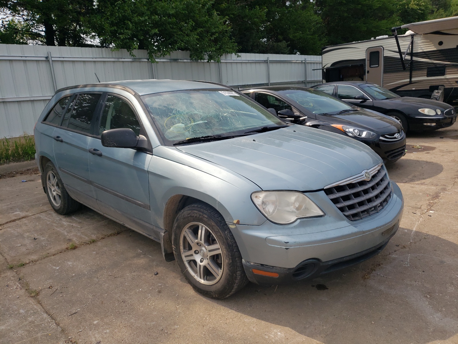 Zdjęcie 1 z aukcji – 2008 CHRYSLER PACIFICA L z VIN 2A8GM48LX8R658475