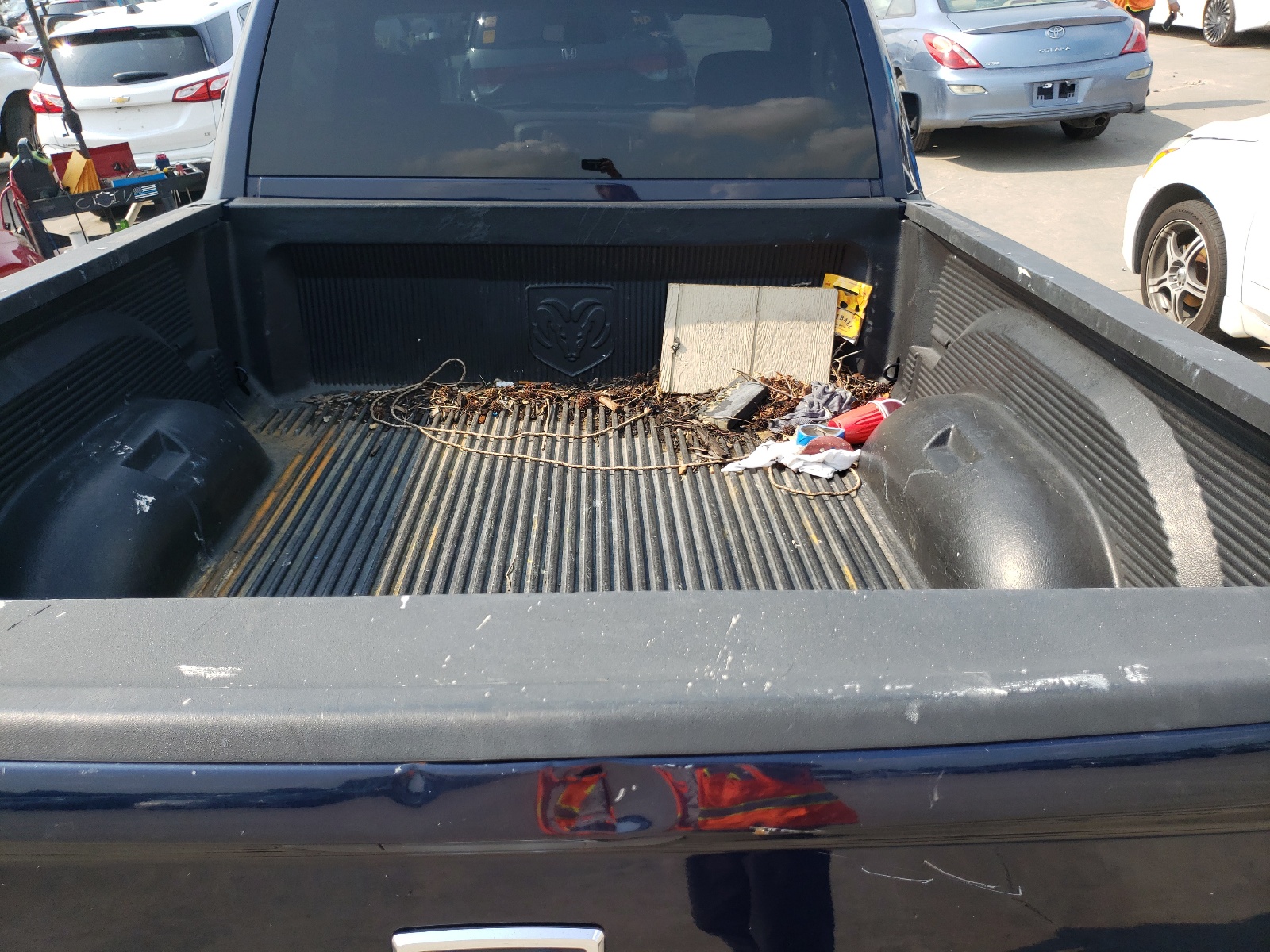 Photo 6 from auction – 2013 RAM 1500 ST with VIN 3C6JR6AG9DG509439