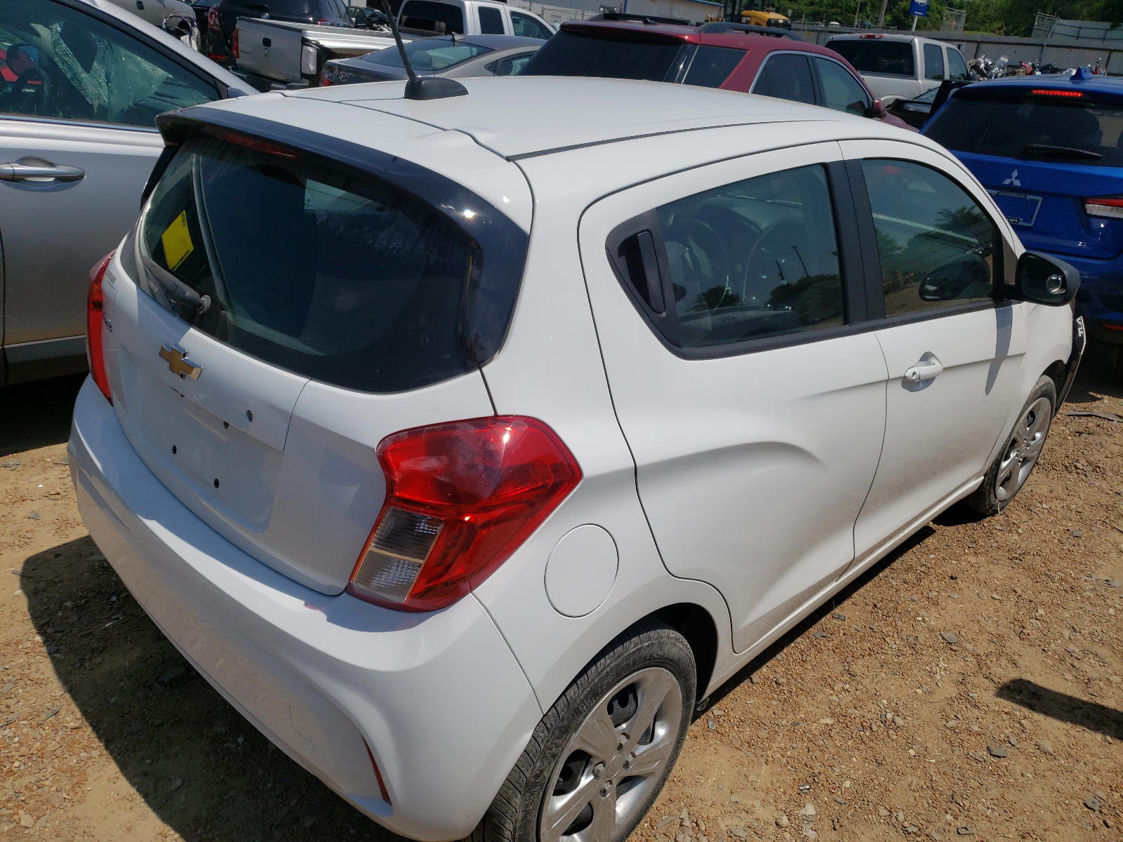 Photo 4 from auction – 2019 CHEVROLET SPARK LS with VIN KL8CB6SA1KC746709