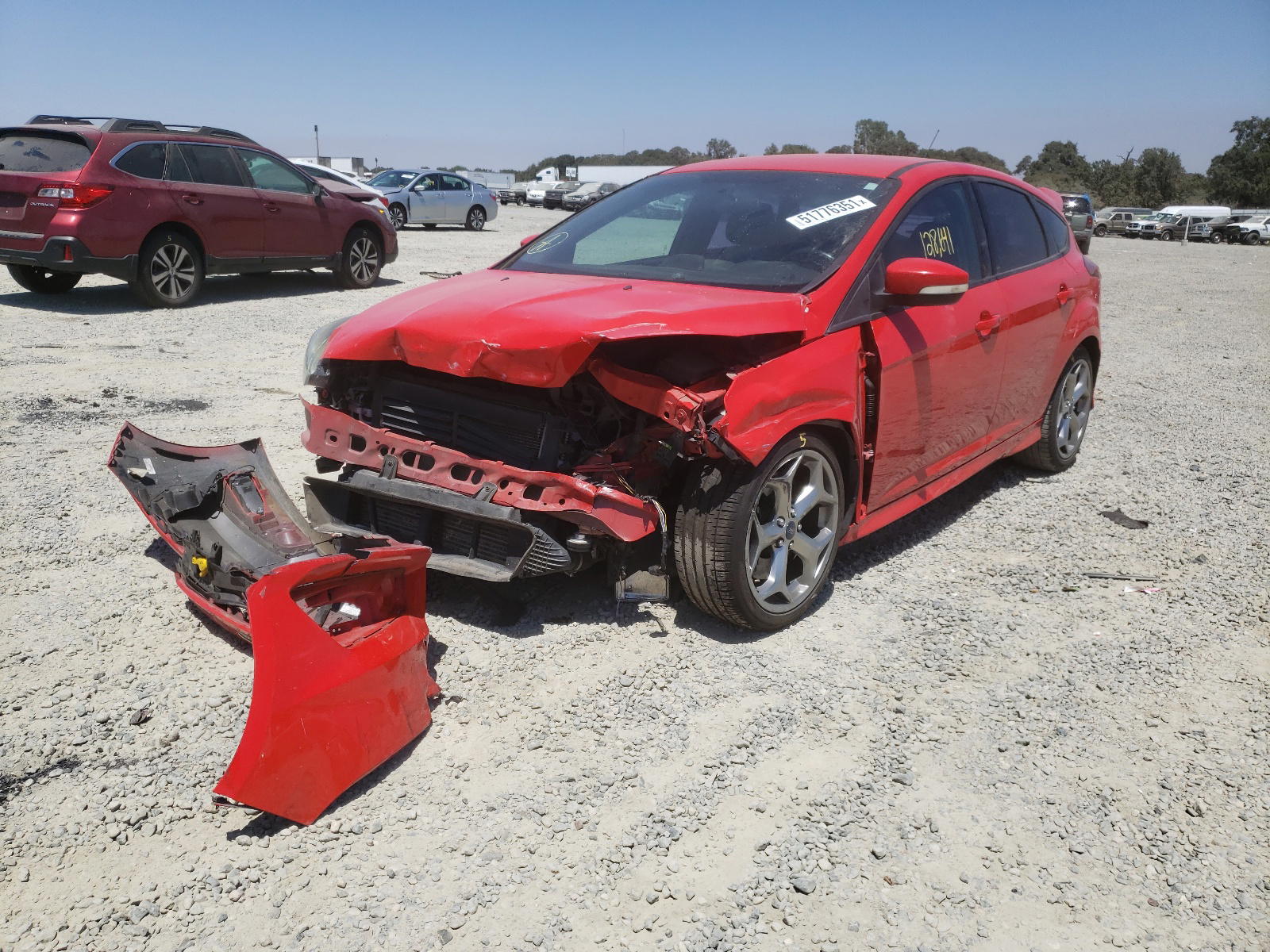 Photo 2 from auction – 2015 FORD FOCUS ST with VIN 1FADP3L97FL300804