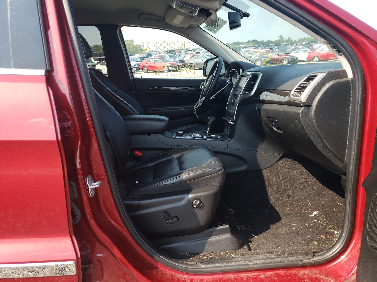Photo 5 from auction – 2012 JEEP GRAND CHER with VIN 1C4RJFATXCC225433