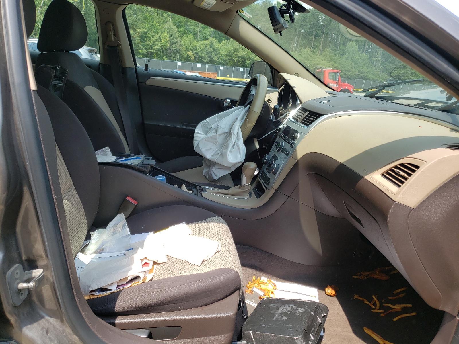 Zdjęcie 5 z aukcji – 2012 CHEVROLET MALIBU LS z VIN 1G1ZA5E01CF216430