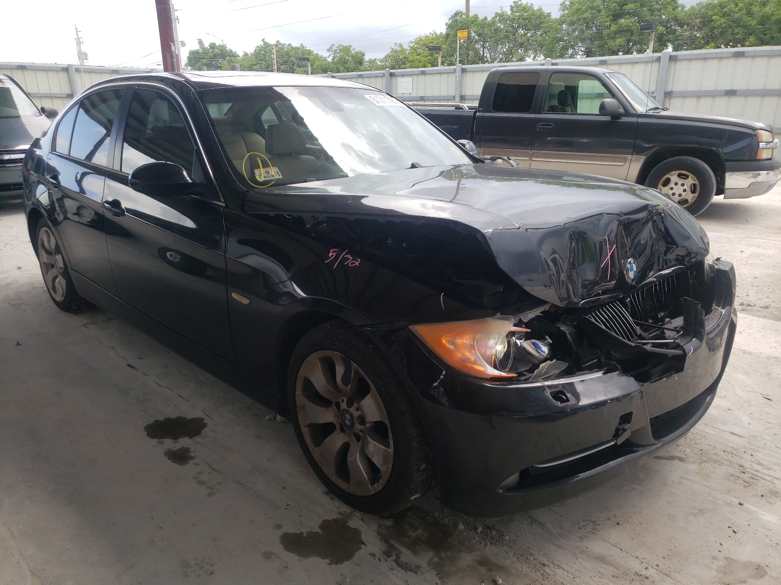 BMW 335 XI 2008 مع رقم تعريف المركبة WBAVD53518A284031 - صورة من المزاد