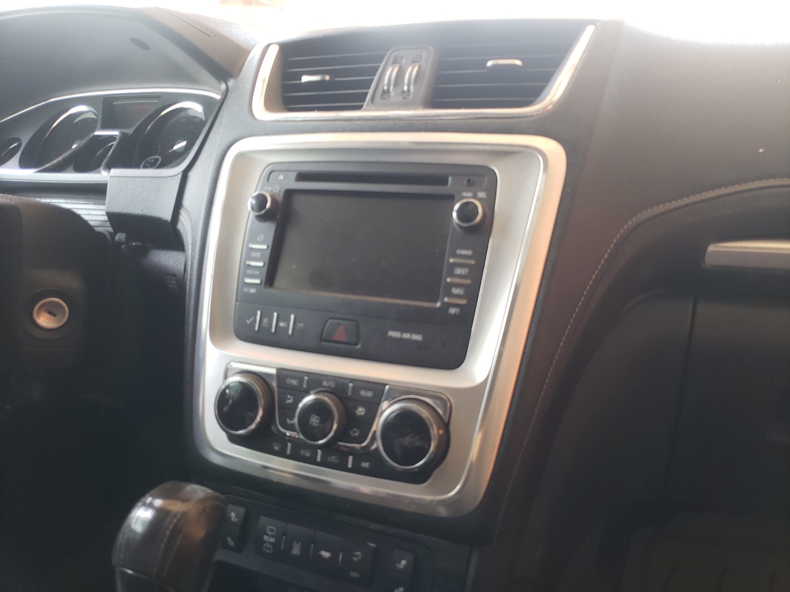 Photo 9 from auction – 2013 GMC ACADIA SLT with VIN 1GKKRSKD5DJ145226