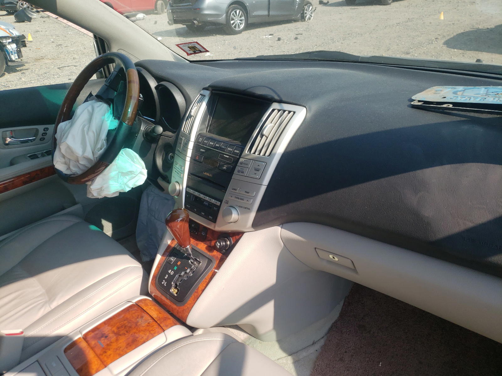 Photo 9 from auction – 2008 LEXUS RX 350 with VIN 2T2HK31U68C080188