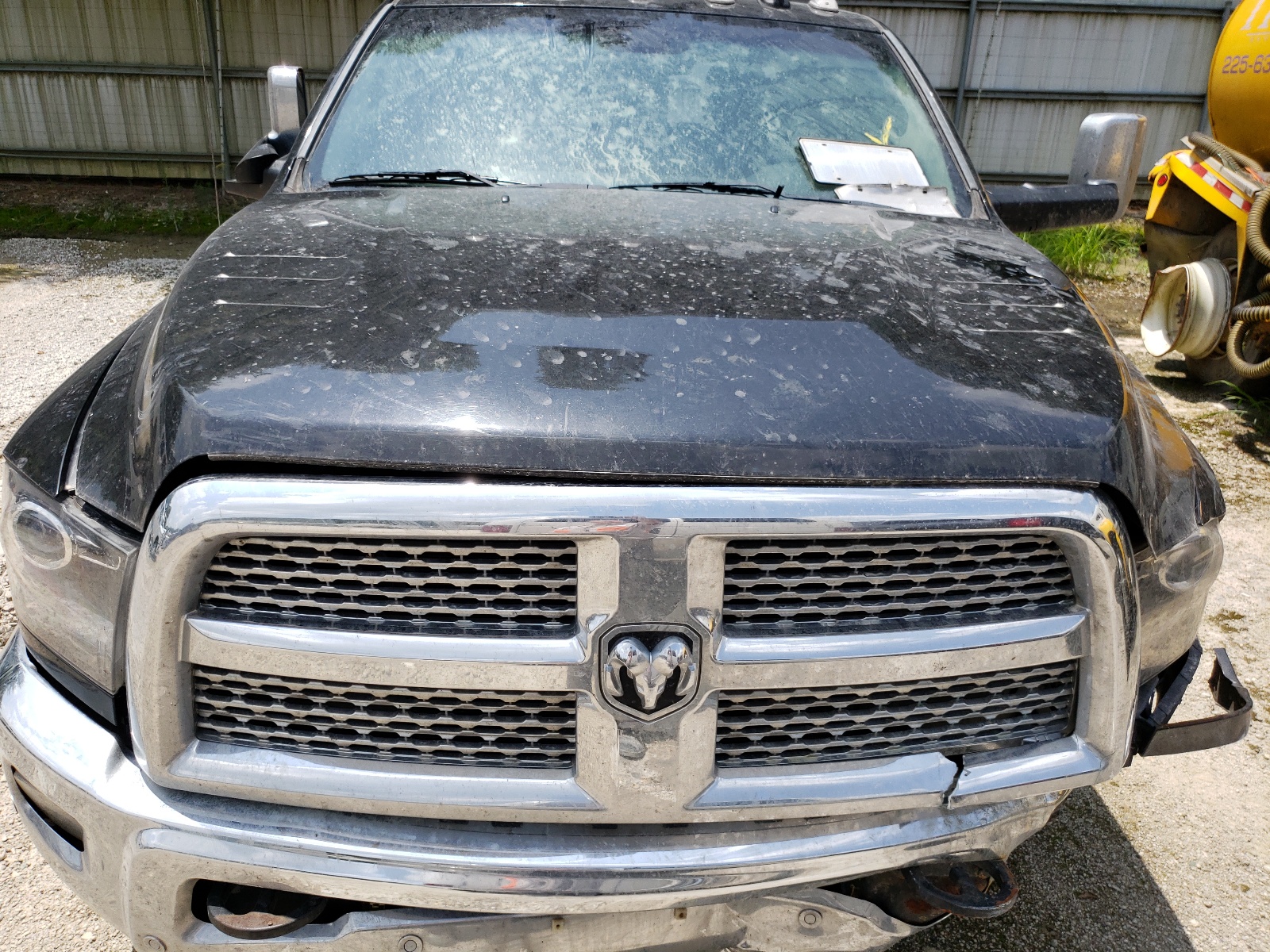 Photo 7 from auction – 2017 RAM 3500 LARAM with VIN 3C63RRJL5HG791155