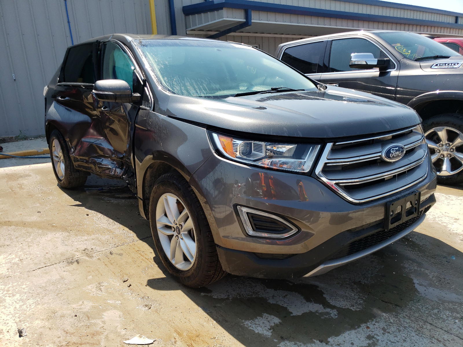 FORD EDGE SEL 2017 with VIN 2FMPK4J8XHBC04847 - Photo from auction