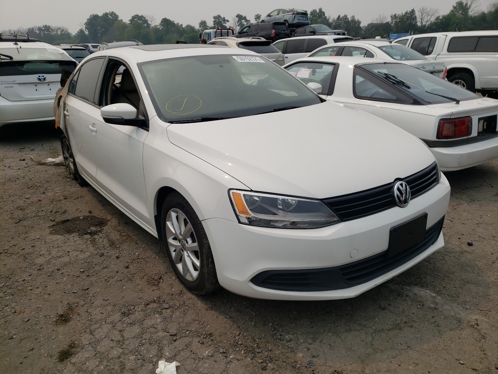 VOLKSWAGEN JETTA SE 2012 with VIN 3VWDP7AJ0CM404623 - Photo from auction