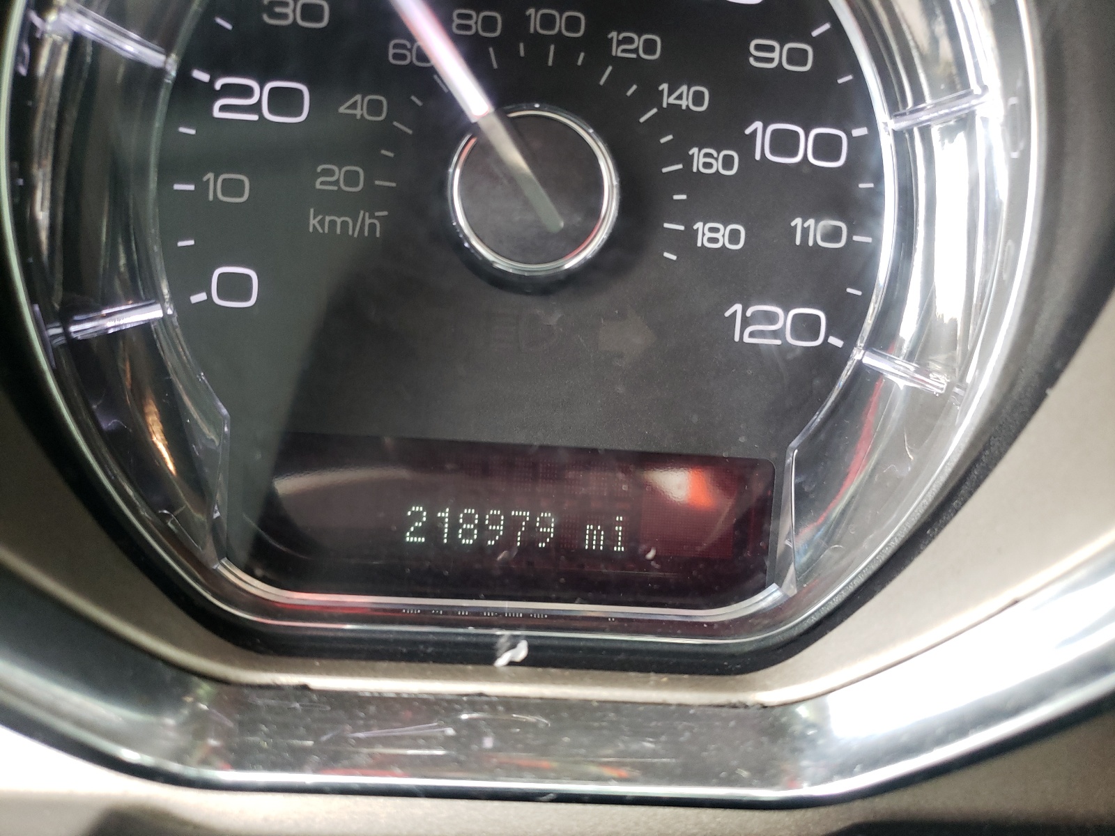 صورة رقم 8 من المزاد - 2011 LINCOLN MKT مع VIN 2LMHJ5AT7BBJ52560