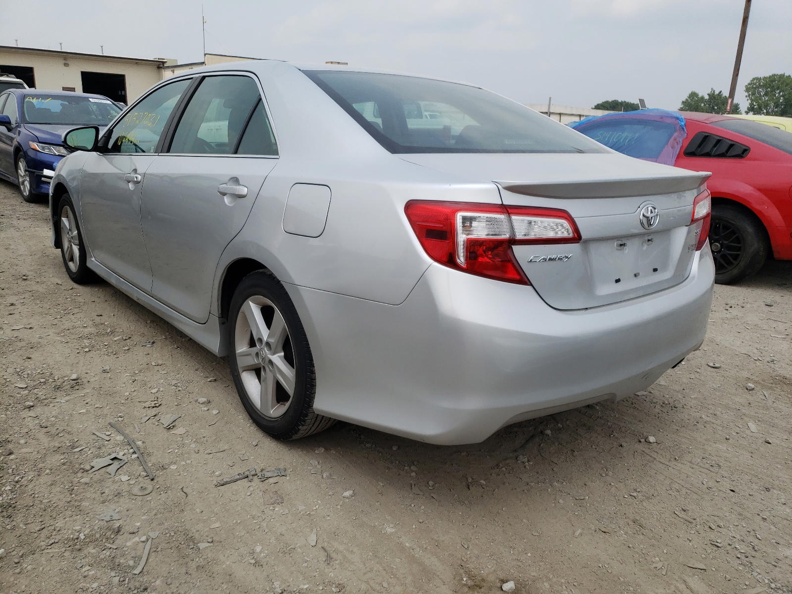 Photo 3 from auction – 2012 TOYOTA CAMRY with VIN 4T1BF1FK2CU121305