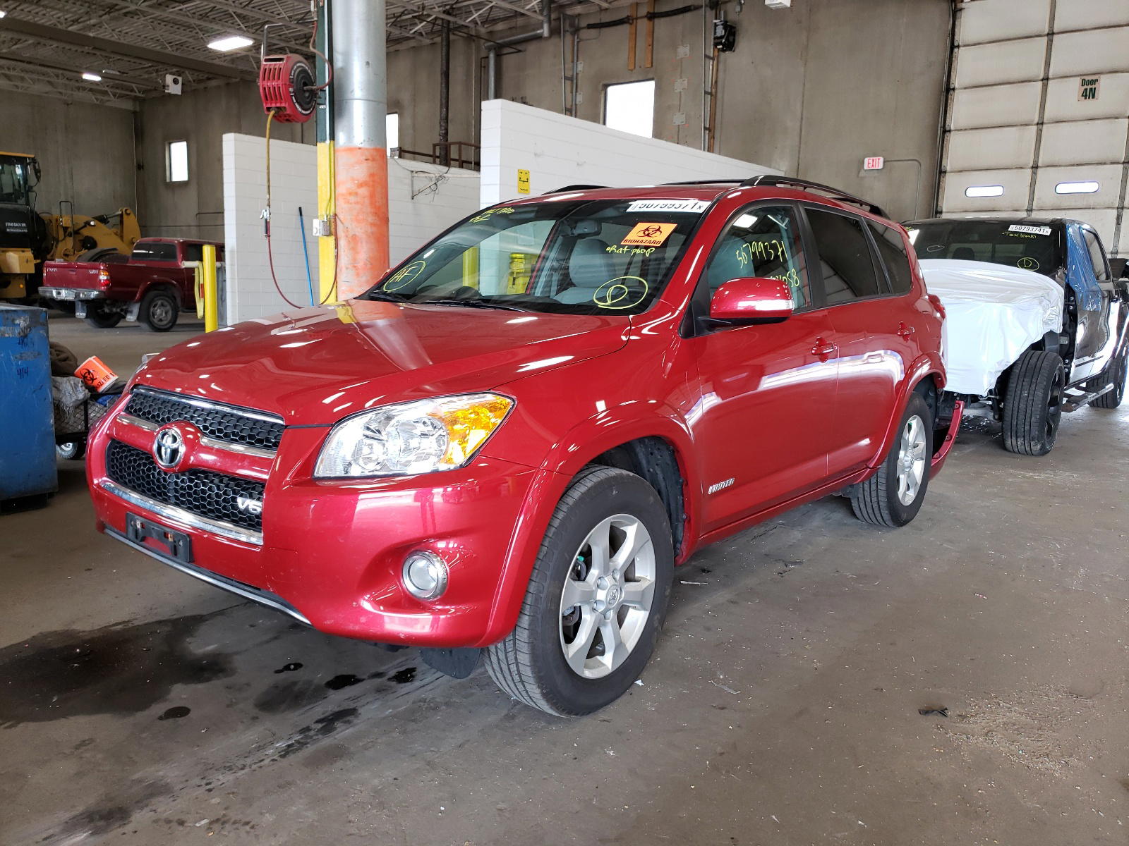 Photo 2 from auction – 2012 TOYOTA RAV4 LIMIT with VIN 2T3DK4DV9CW081430