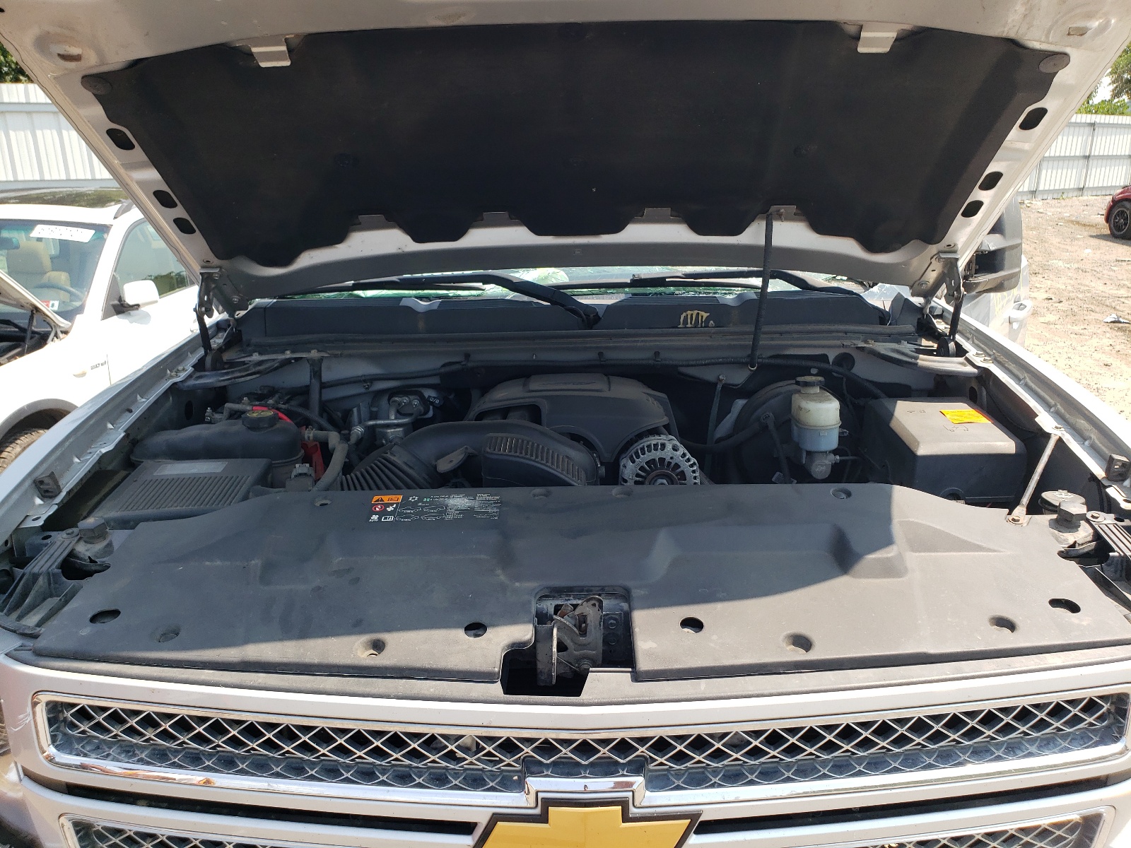 Photo 7 from auction – 2013 CHEVROLET SILVERADO with VIN 1GCRKSE21DZ104988