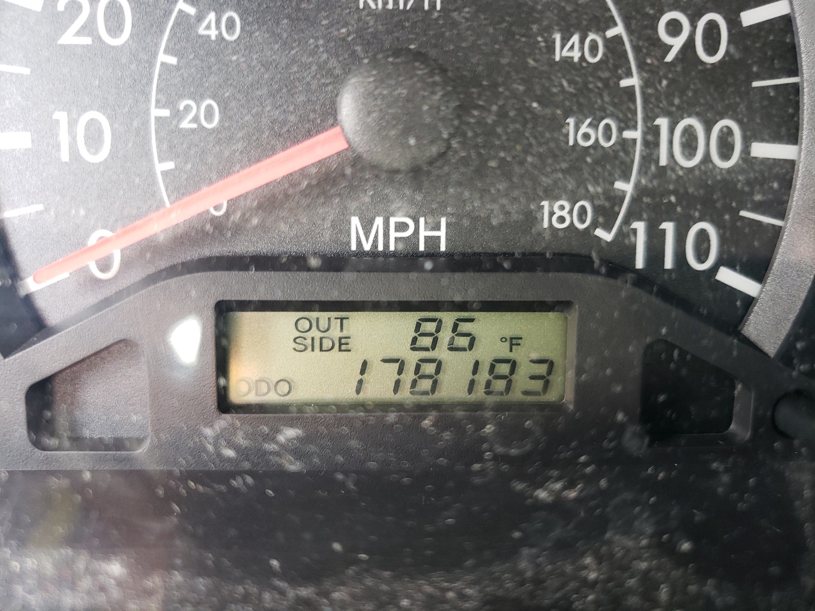 Photo 8 from auction – 2008 TOYOTA COROLLA CE with VIN 1NXBR32E38Z961300