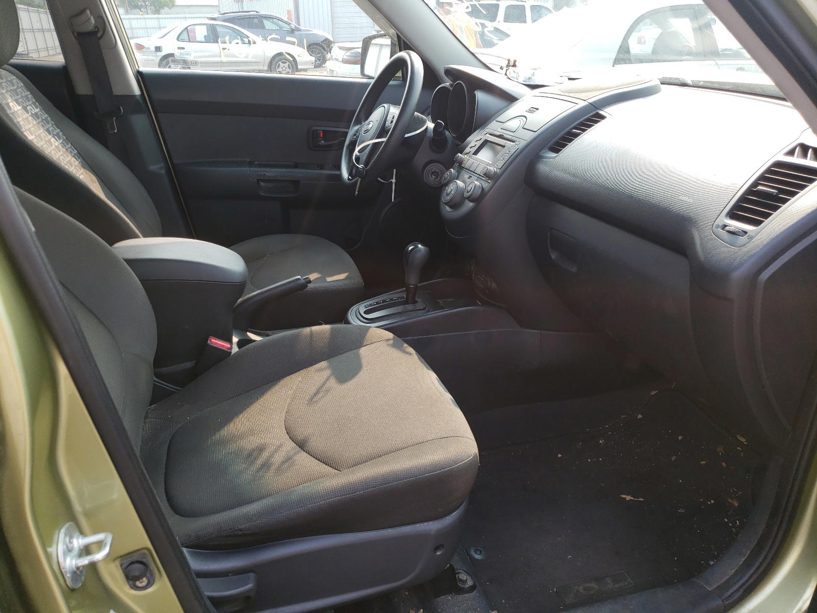 Photo 5 from auction – 2010 KIA SOUL + with VIN KNDJT2A2XA7038965