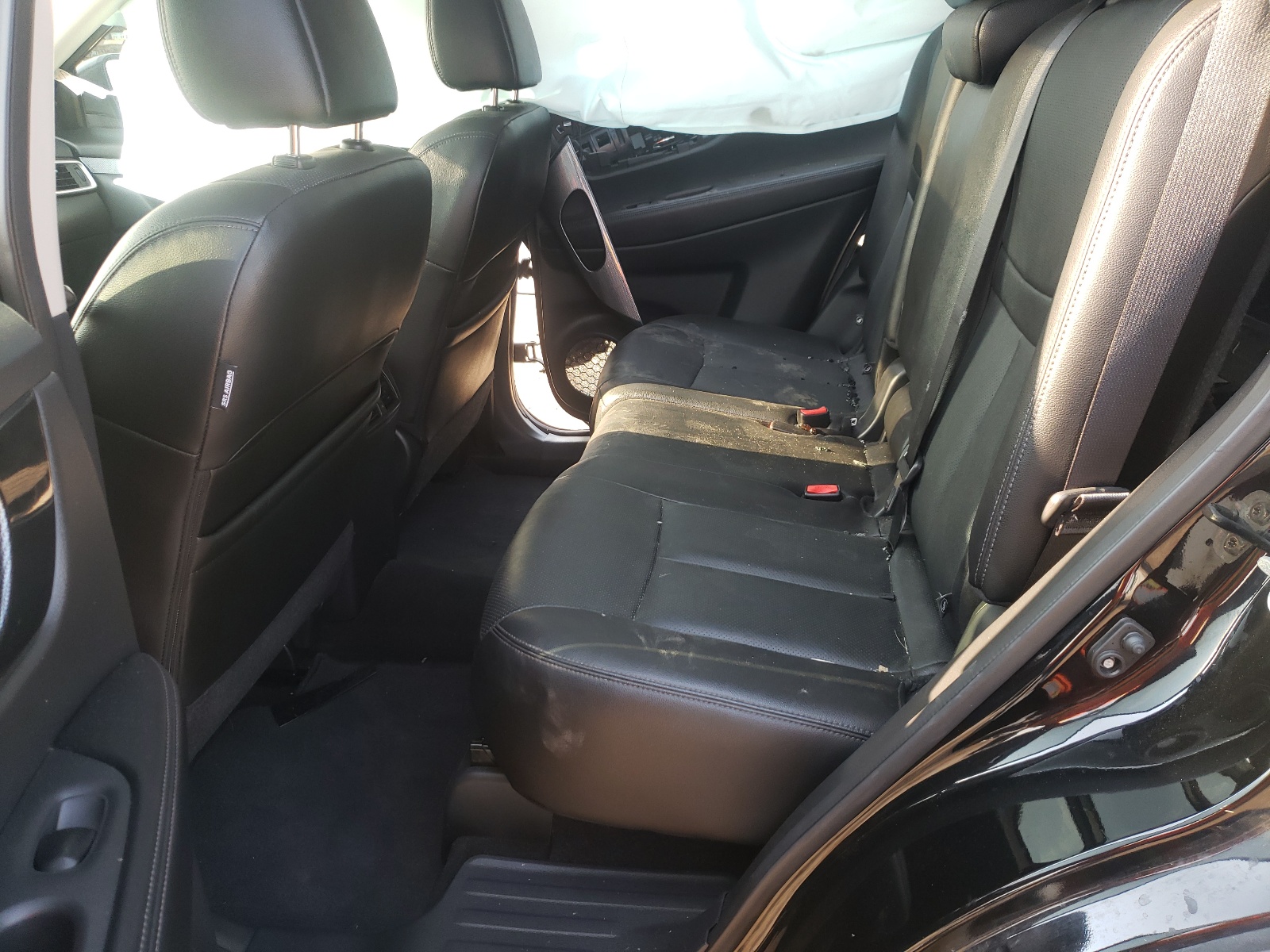 Photo 6 from auction – 2016 NISSAN ROGUE S with VIN 5N1AT2MV7GC919396