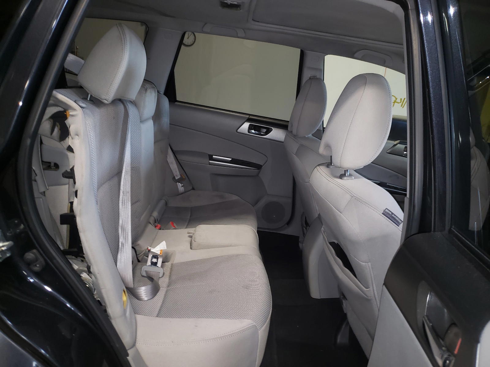 Photo 6 from auction – 2011 SUBARU FORESTER 2 with VIN JF2SHADC3BH752681