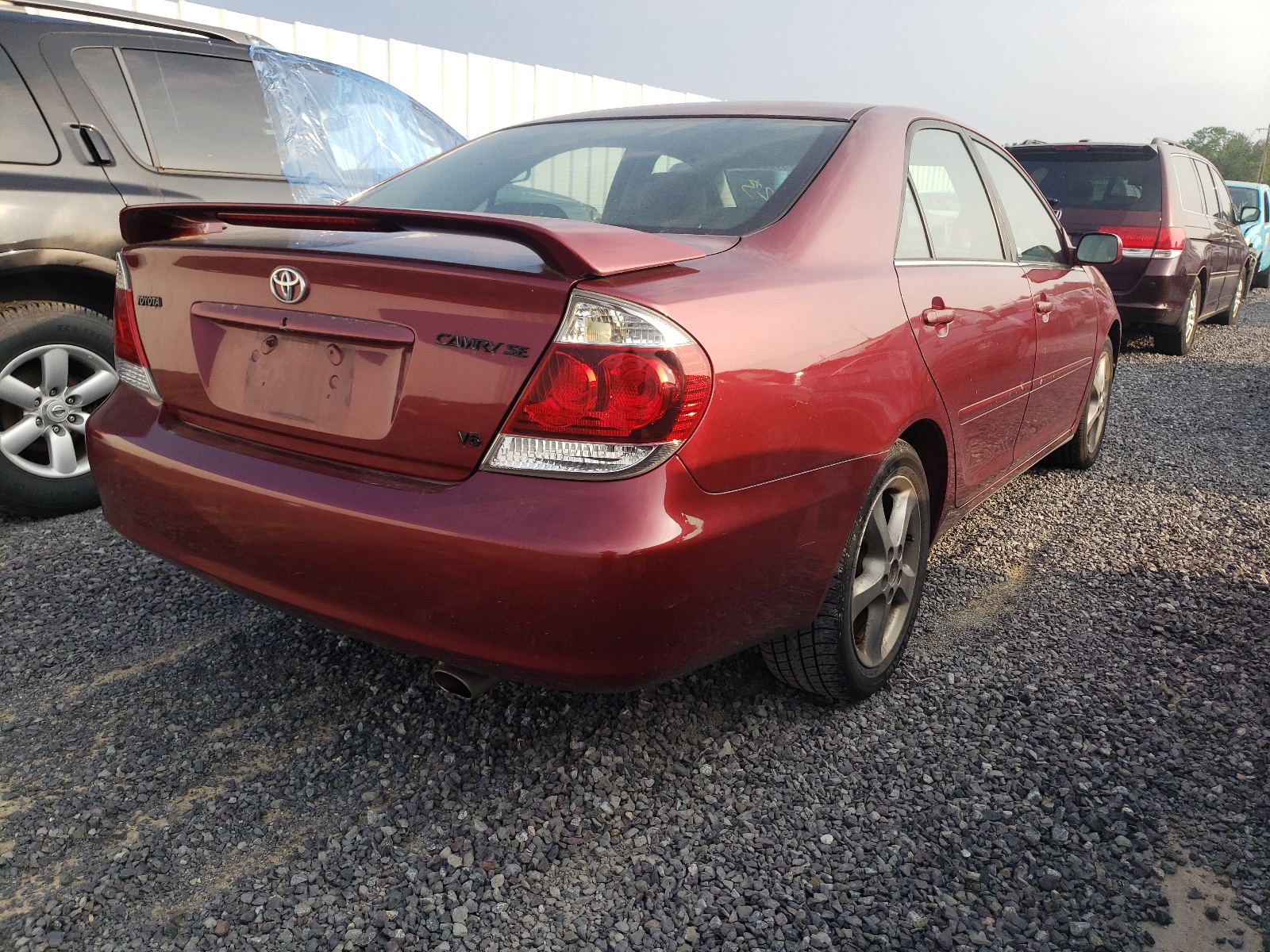 Photo 4 from auction – 2005 TOYOTA CAMRY with VIN JTDBA30KX50024466