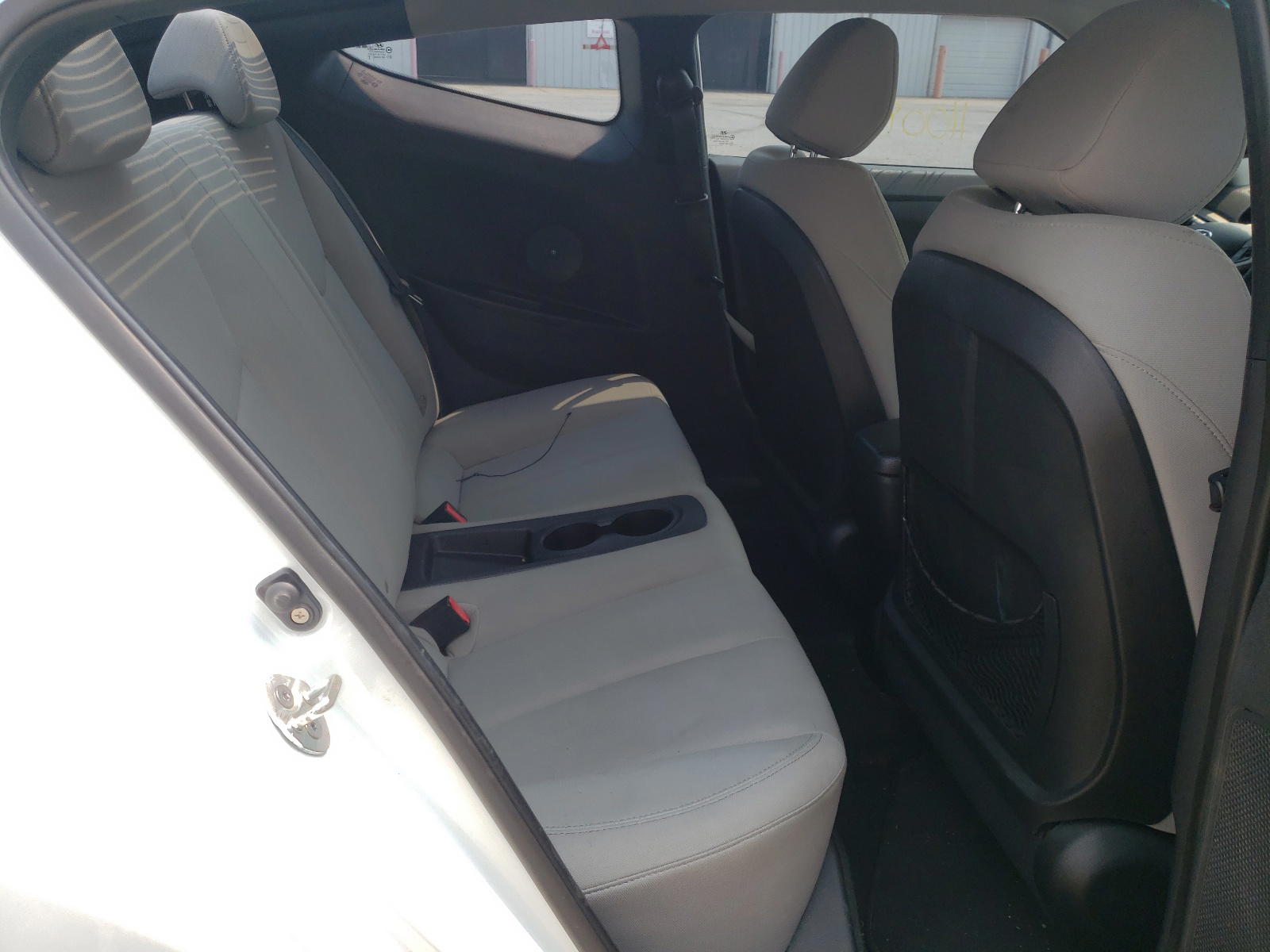 Photo 6 from auction – 2012 HYUNDAI VELOSTER with VIN KMHTC6ADXCU037056