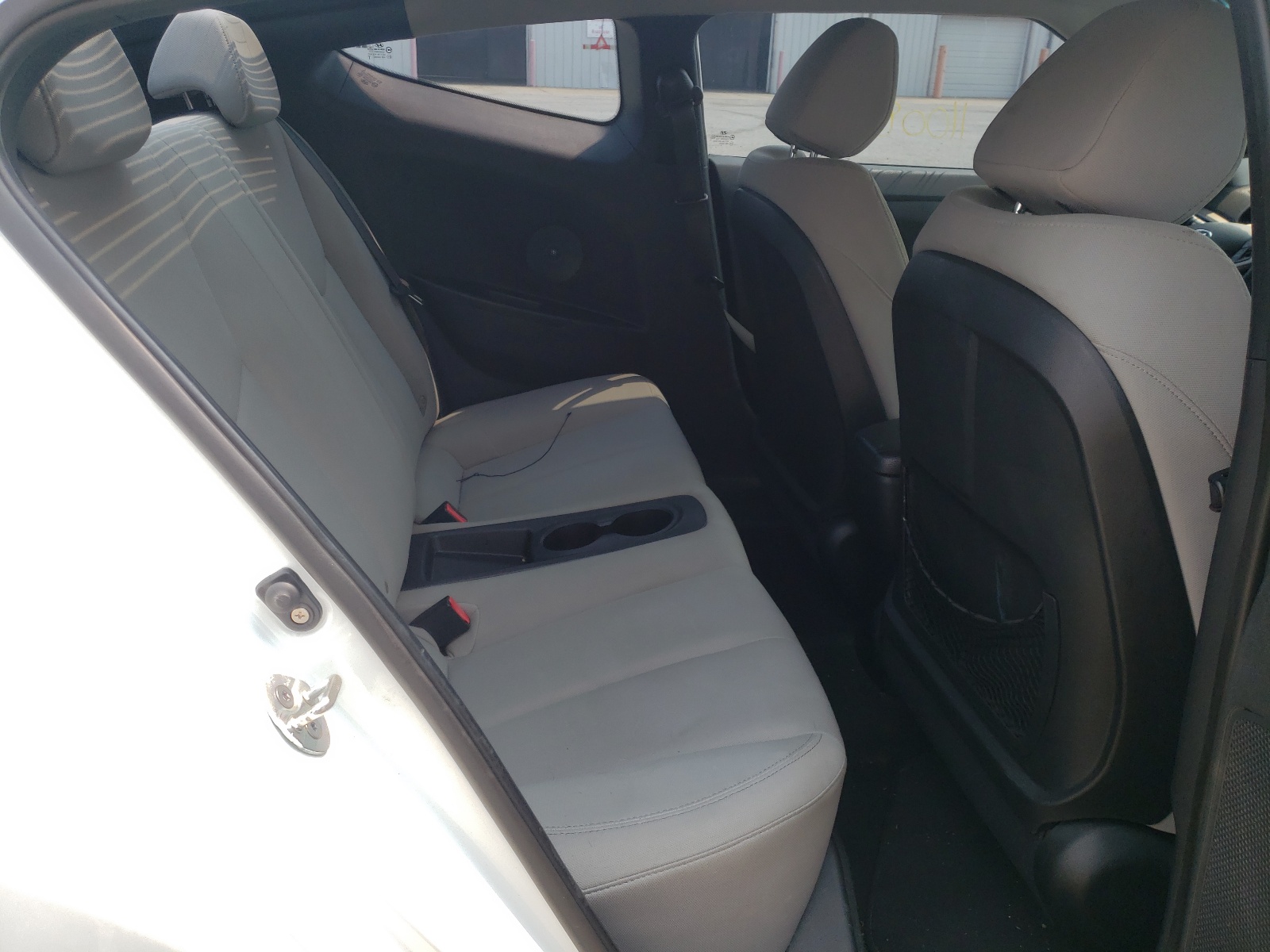 Zdjęcie 6 z aukcji – 2012 HYUNDAI VELOSTER z VIN KMHTC6ADXCU037056