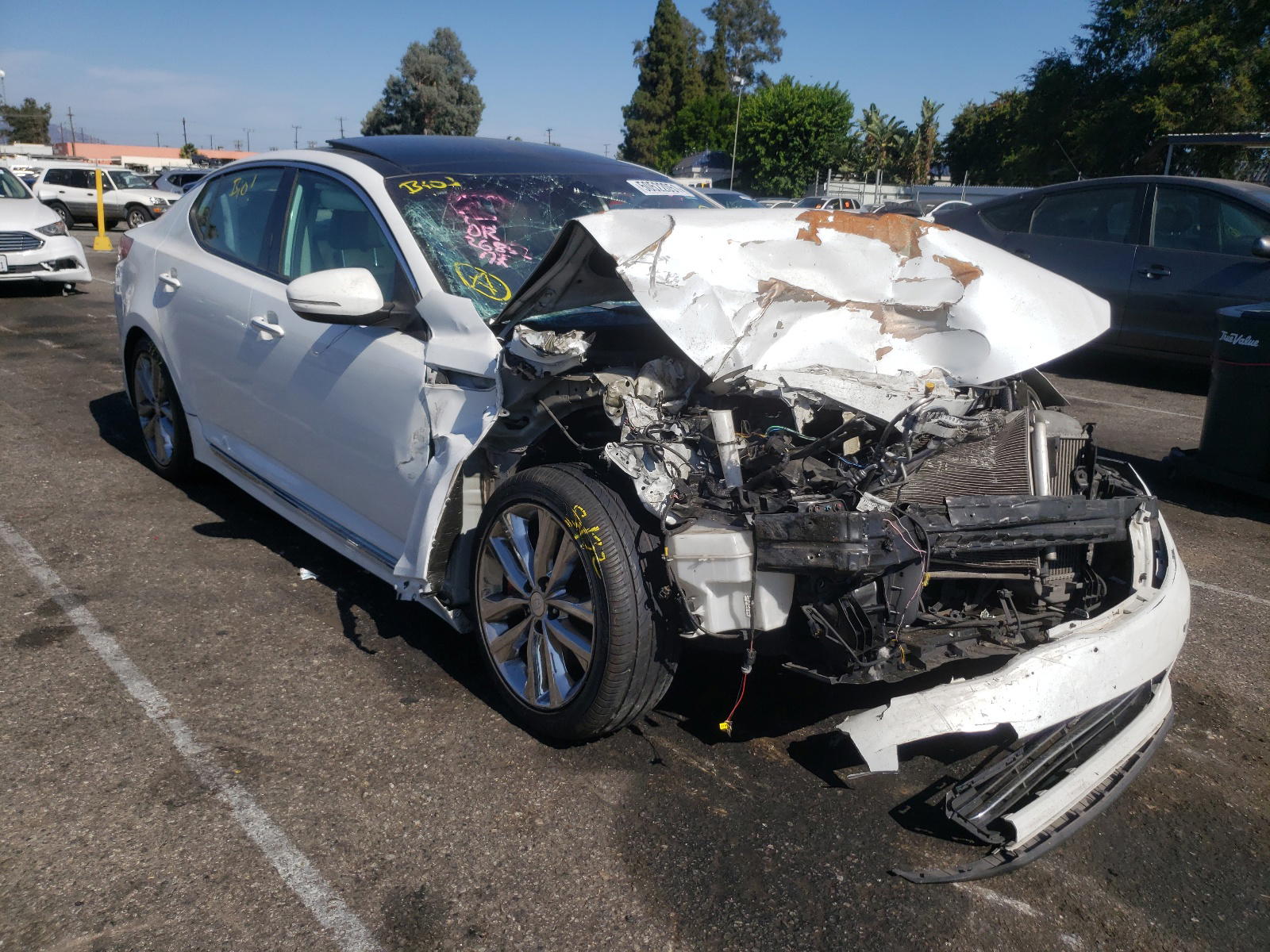 KIA OPTIMA SX 2014 with VIN 5XXGR4A68EG285812 - Photo from auction