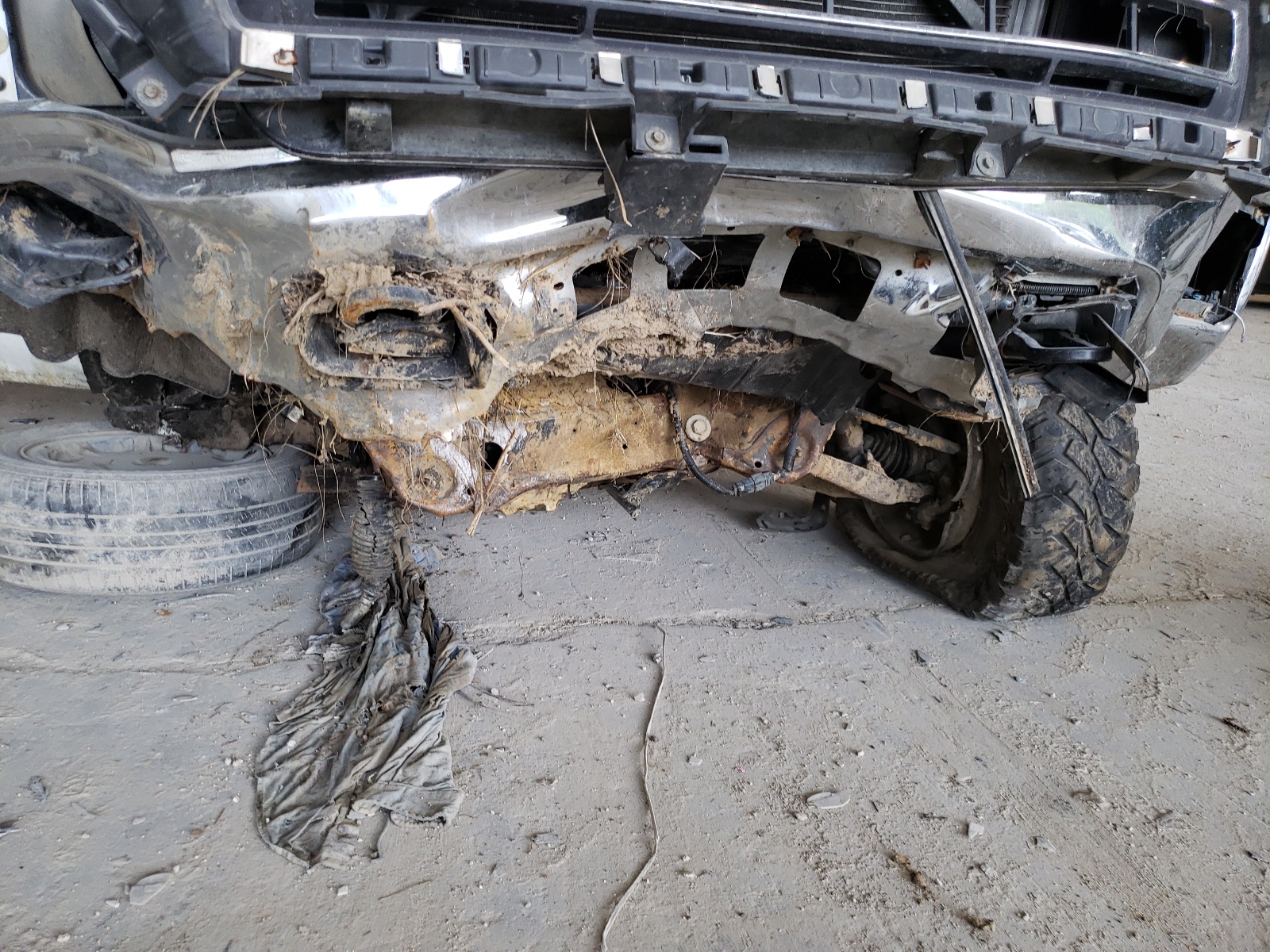 Photo 9 from auction – 2014 GMC SIERRA K15 with VIN 3GTU2UEC7EG273154