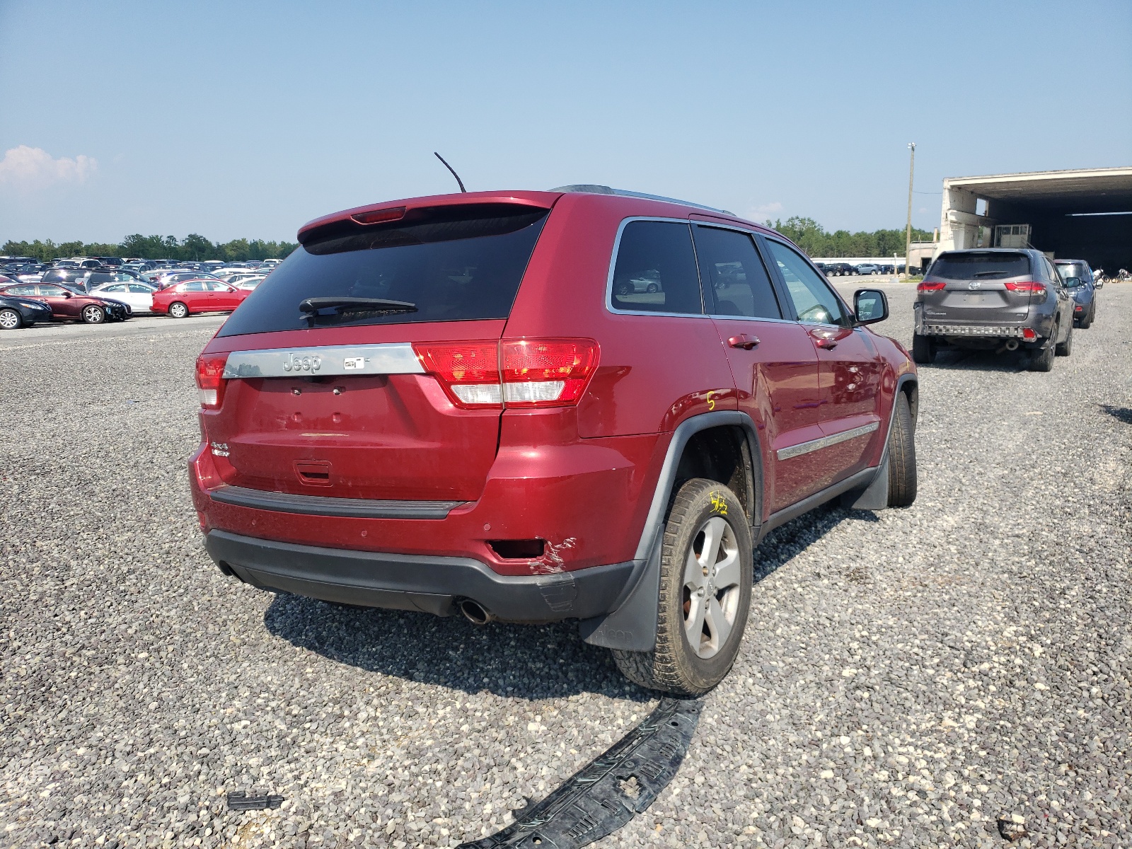 Photo 4 from auction – 2012 JEEP GRAND CHER with VIN 1C4RJFATXCC225433