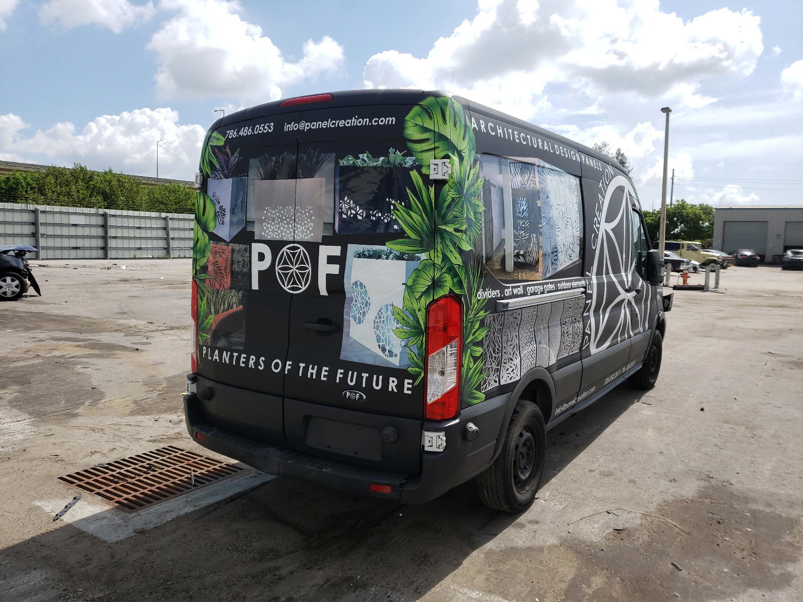 Photo 4 from auction – 2015 FORD TRANSIT T- with VIN 1FTNR2CM4FKA01722